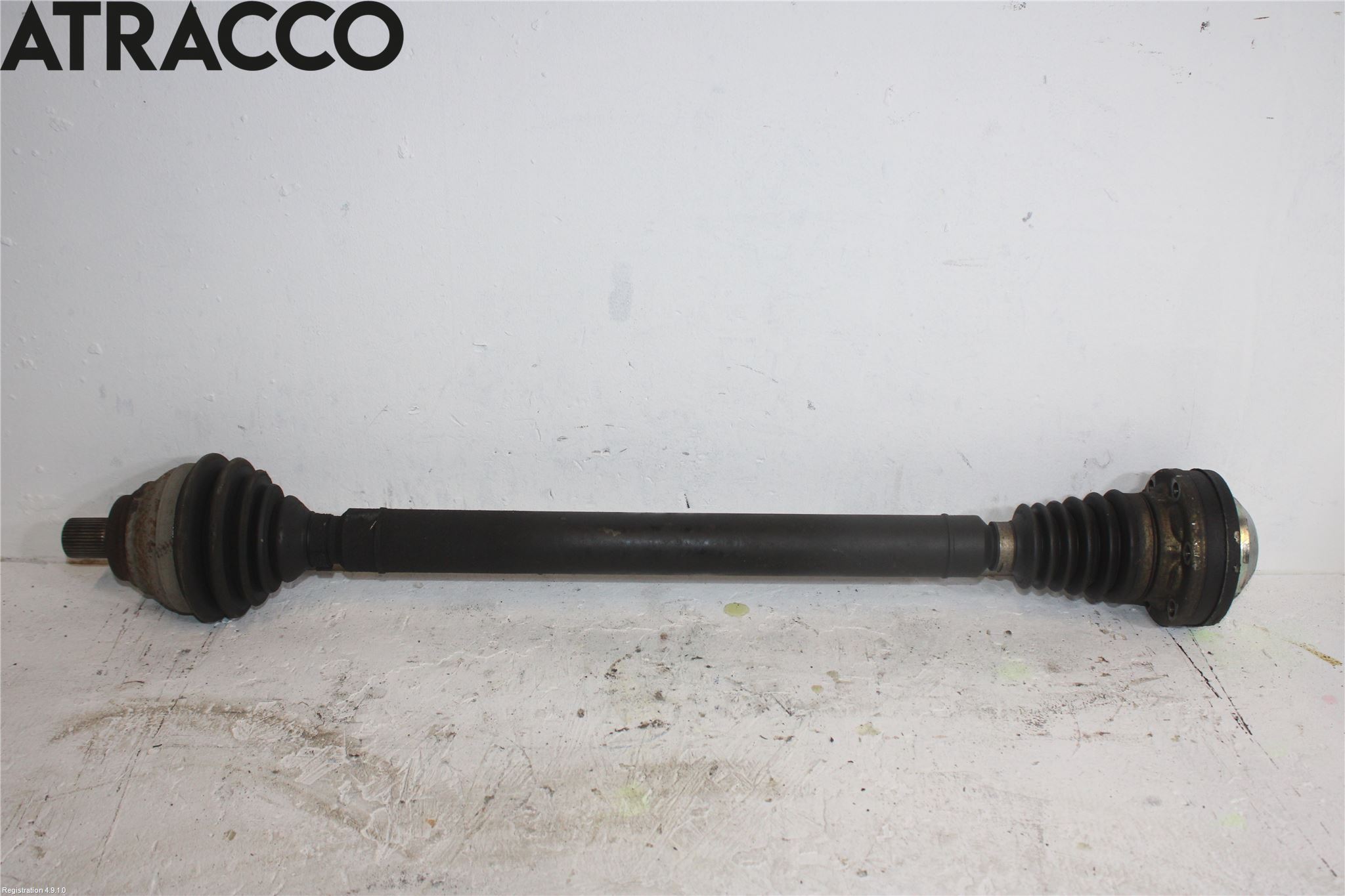 Volkswagen VW PASSAT 11-14 Drivaksel Foran Kompl Høyre