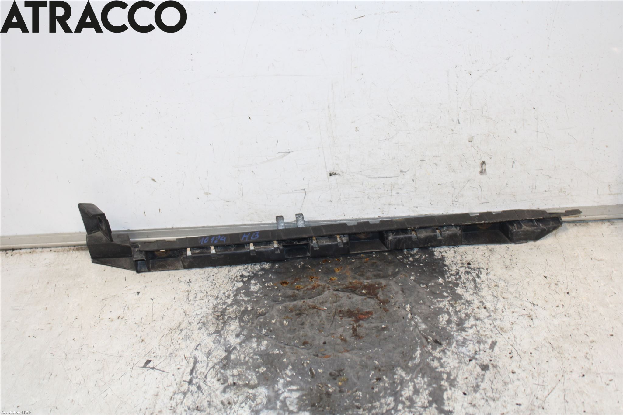 BMW 7 E65/66    00-08 Støtfangerfeste Bak Høyre