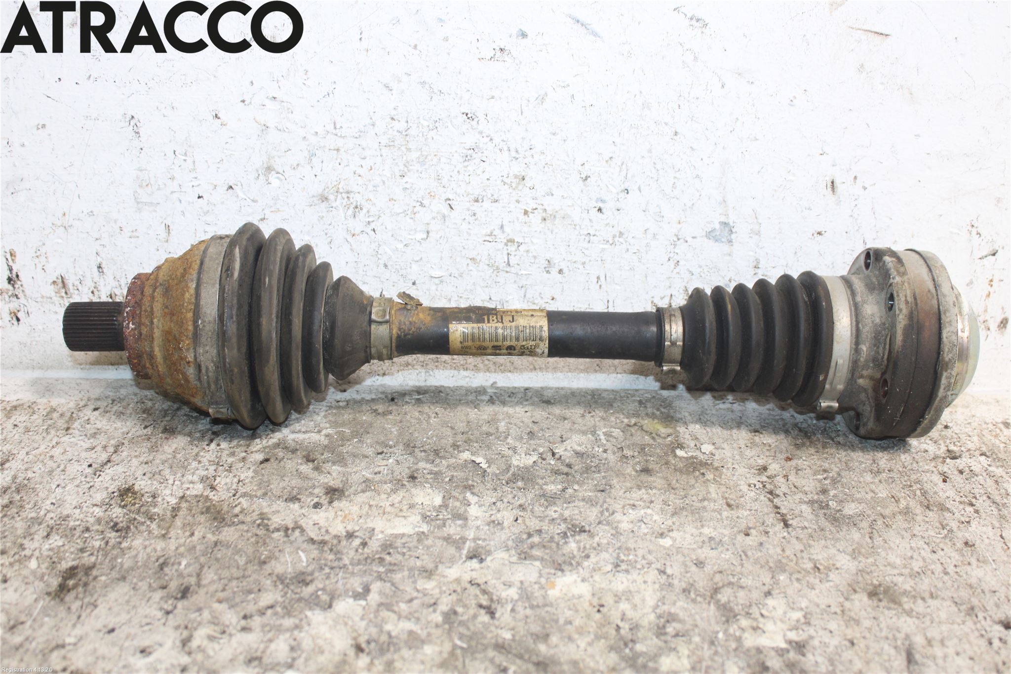 Volkswagen VW CADDY 11-15 Drivaksel Foran Kompl Venstre