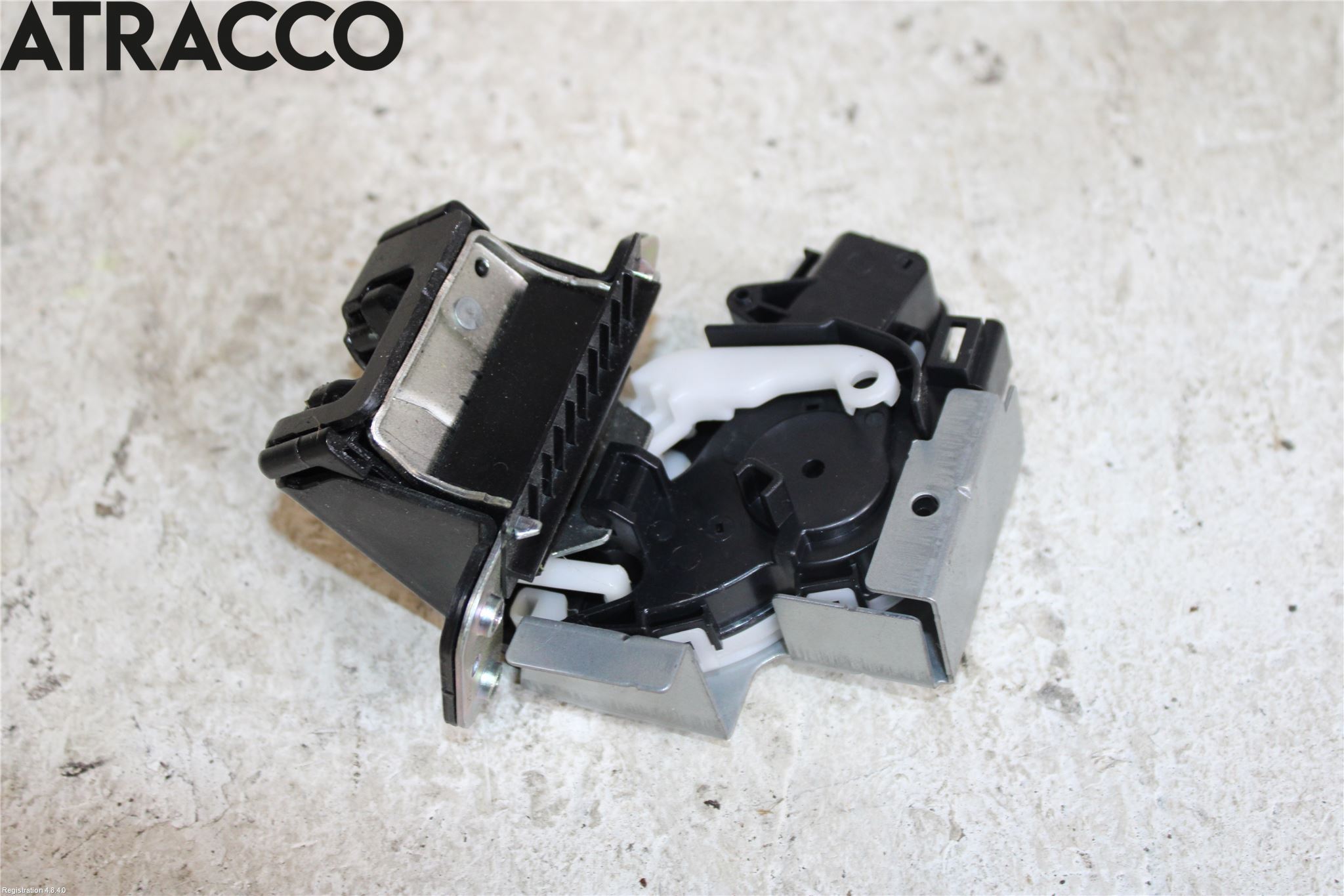 Mazda 2 (DE) 08-15 Bakluke-Lokk Låsekasse