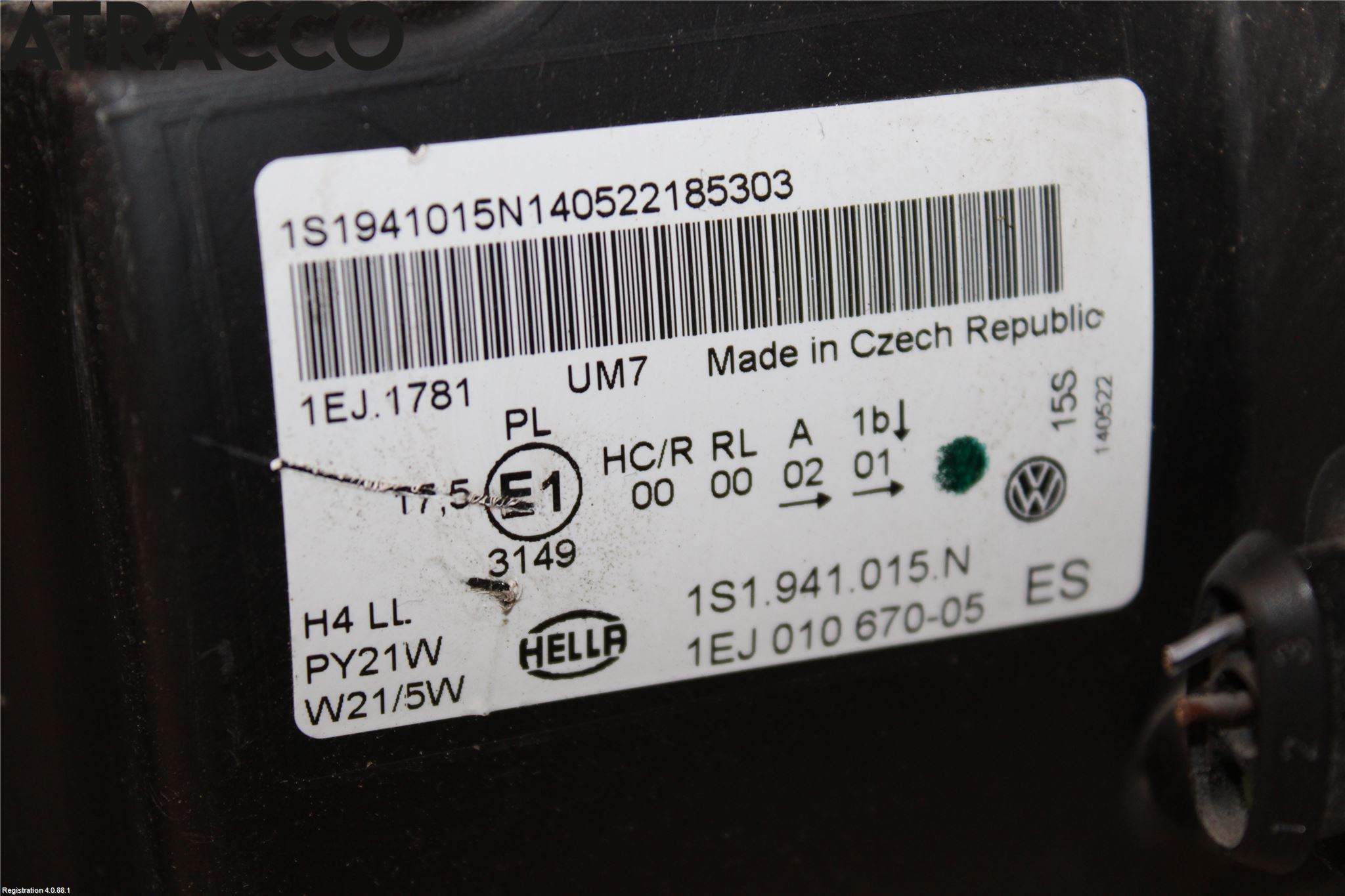 Volkswagen VW UP! / E-UP! Frontlykt Venstre