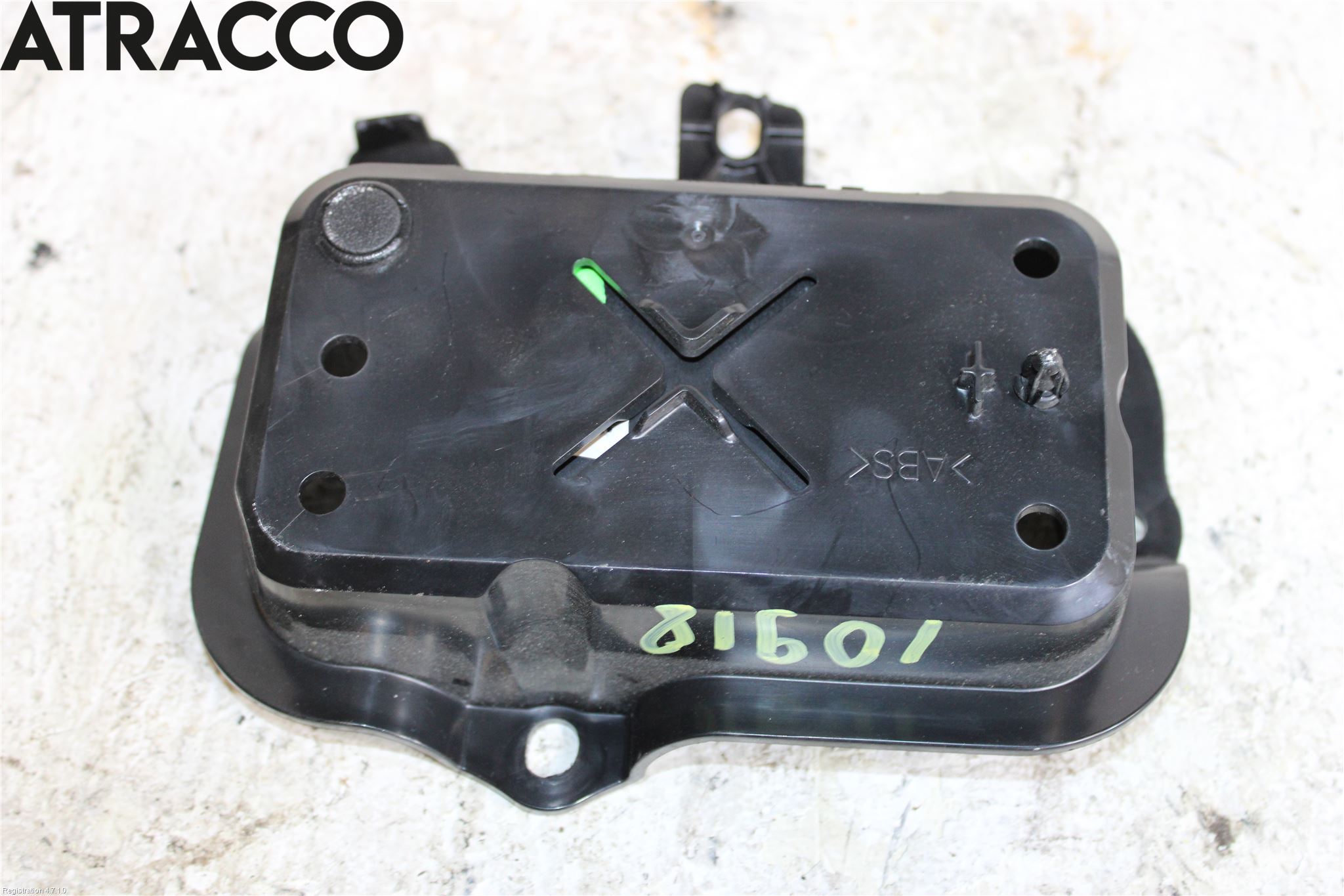 Tesla MODEL S 13- Styreenhet Parkering