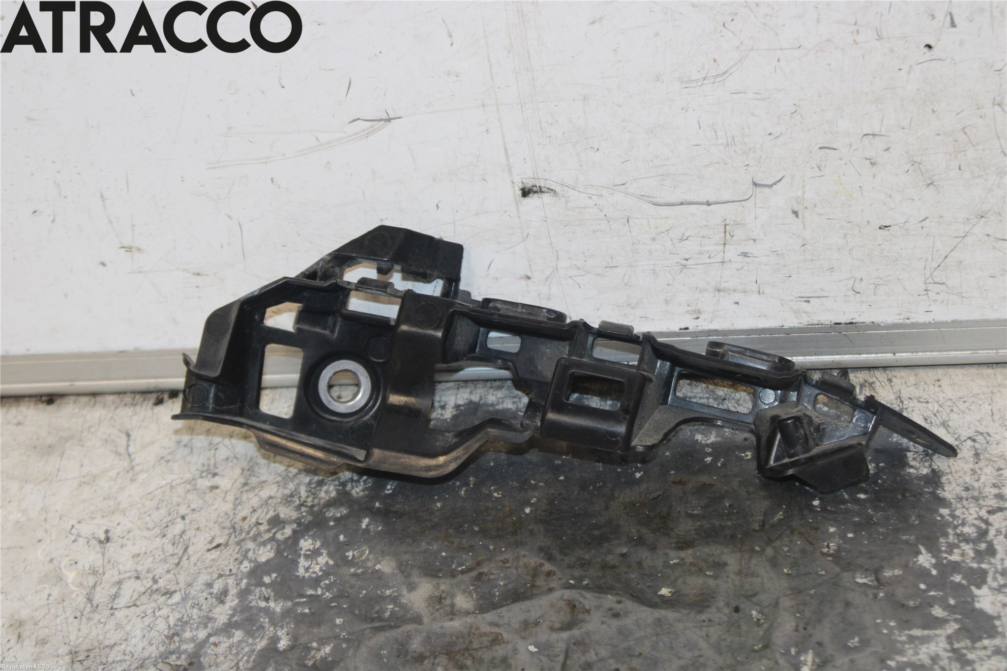 Volkswagen VW GOLF / E-GOLF VII 13-20 Støtfanger Bak Feste