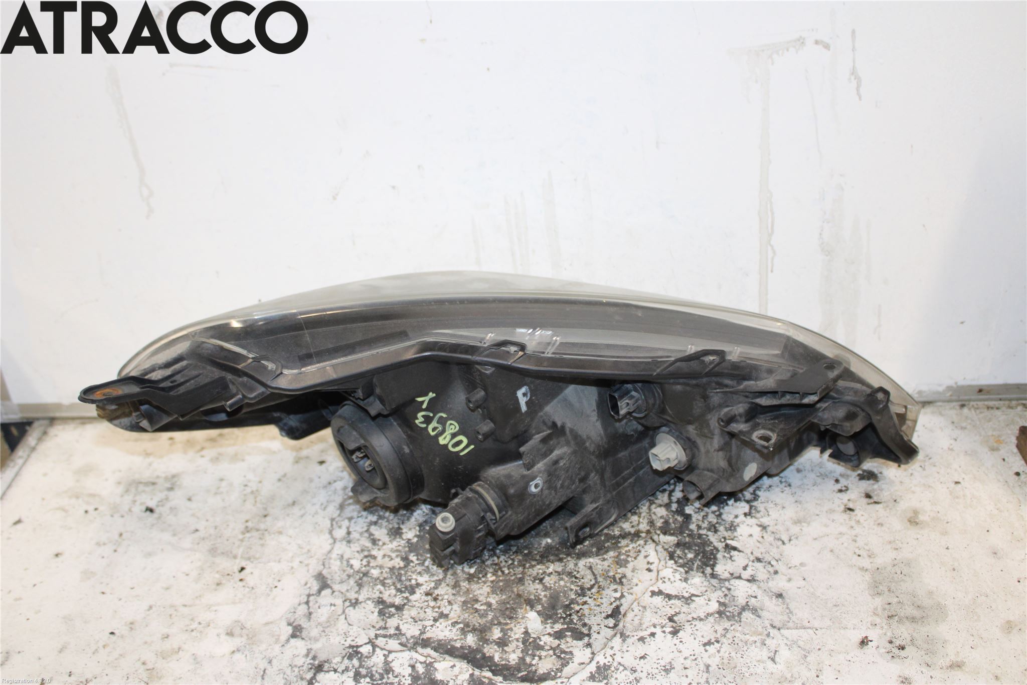 Toyota YARIS XP130 15-20 Frontlykt Venstre