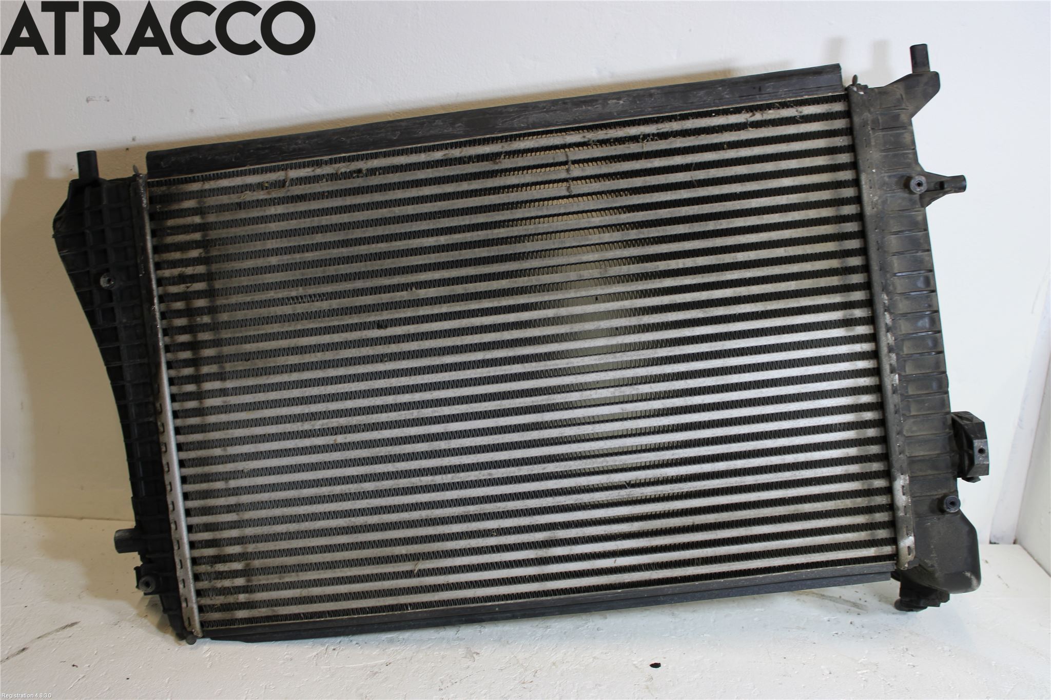 Volkswagen VW GOLF V 04-09 Intercooler Radiator