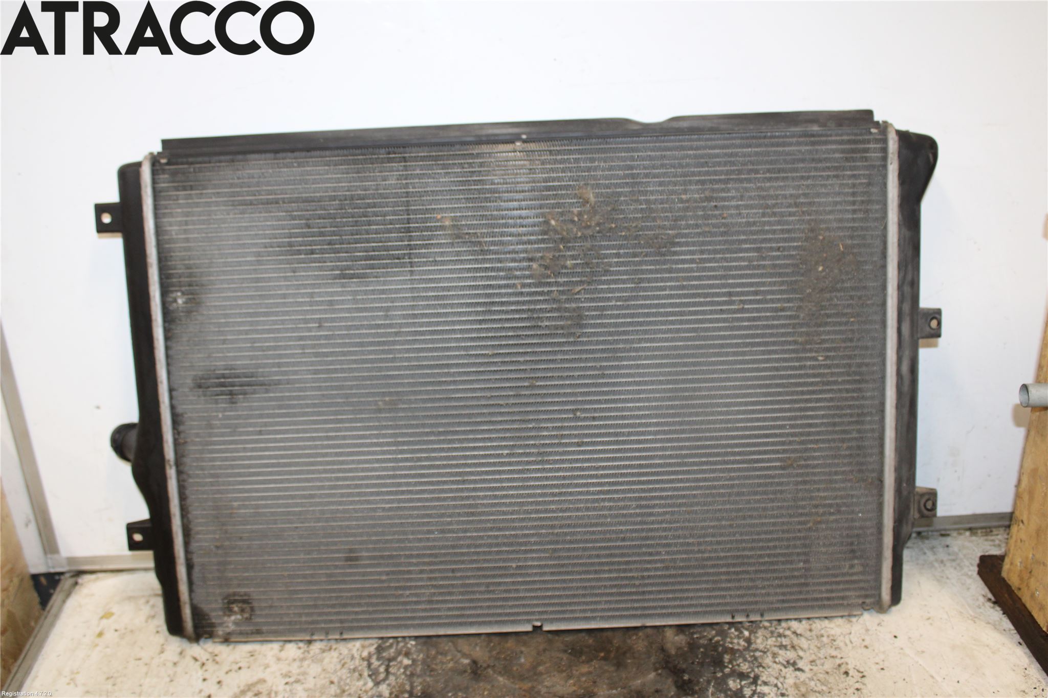 Volkswagen VW CADDY 11-15 Radiator Manuell