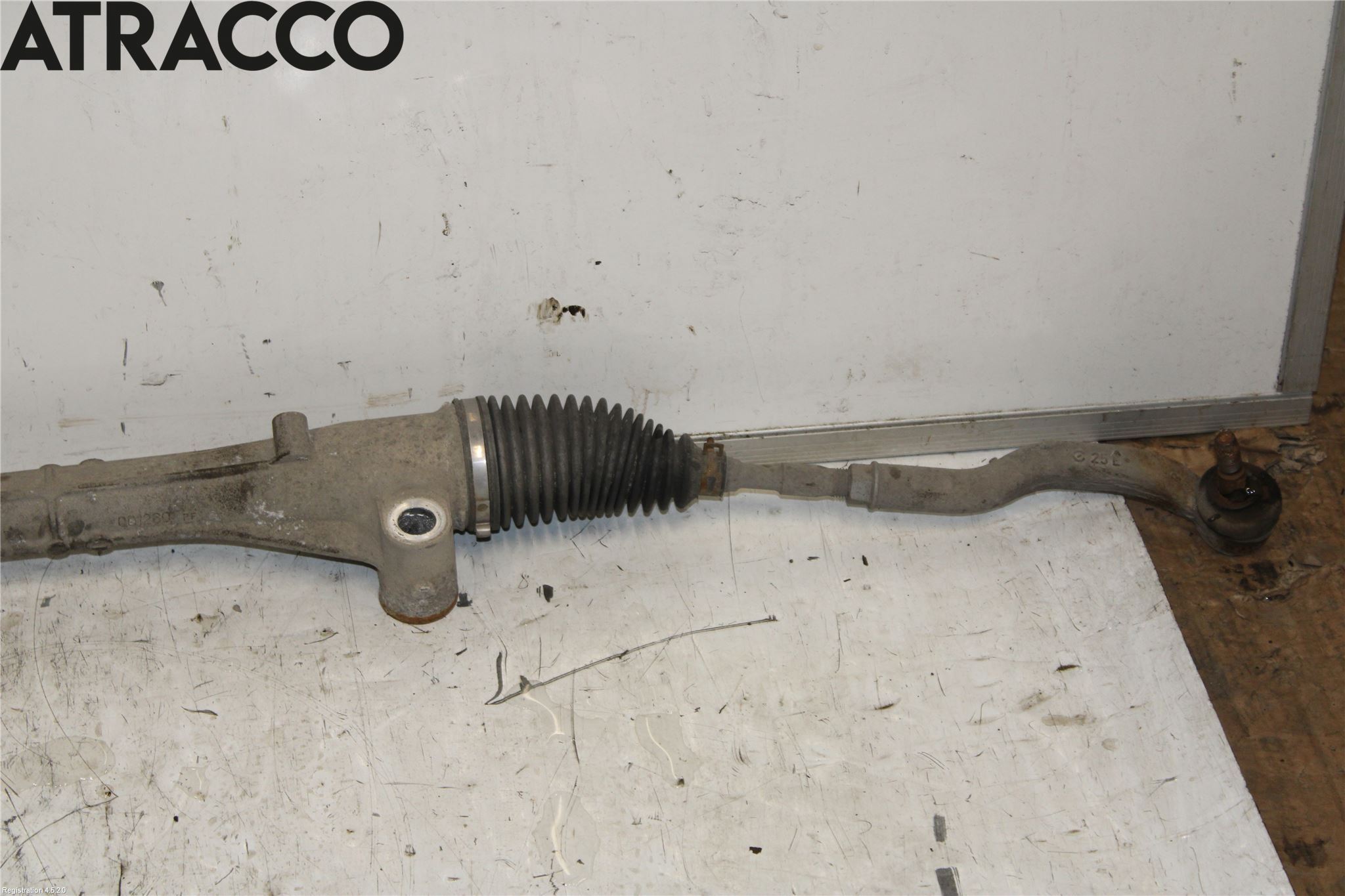 Toyota AURIS 13-19 Snekke - Tannstang