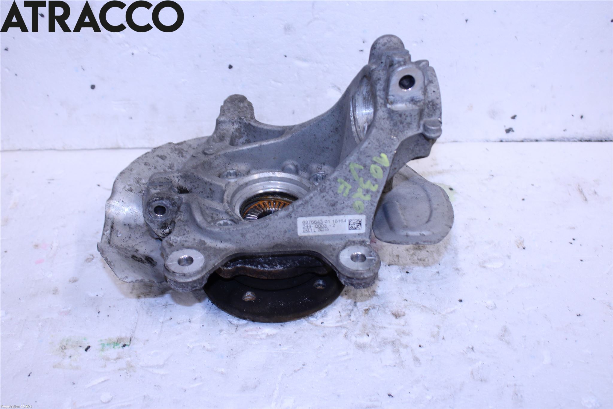 Mini ONE/COOPER 5DR F55 14-24 Spindel Vf