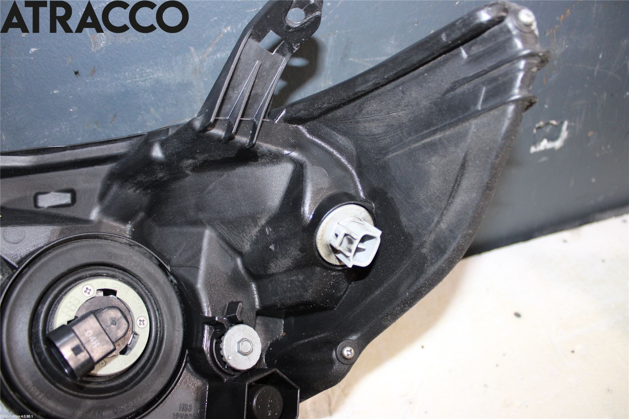 Toyota LANDCRUISER Frontlykt Høyre