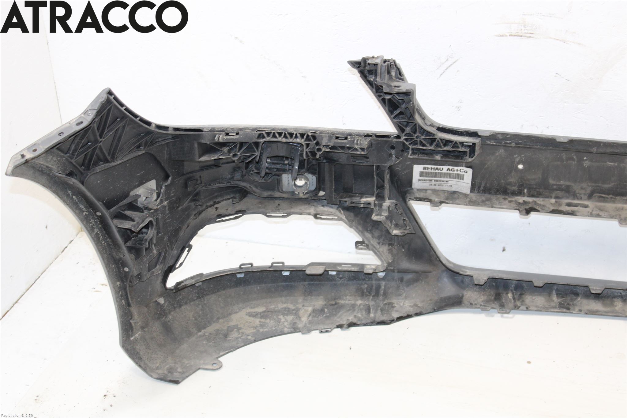 Mercedes-Benz MB C-KLASS (W204) 07-15 Støtfanger Foran