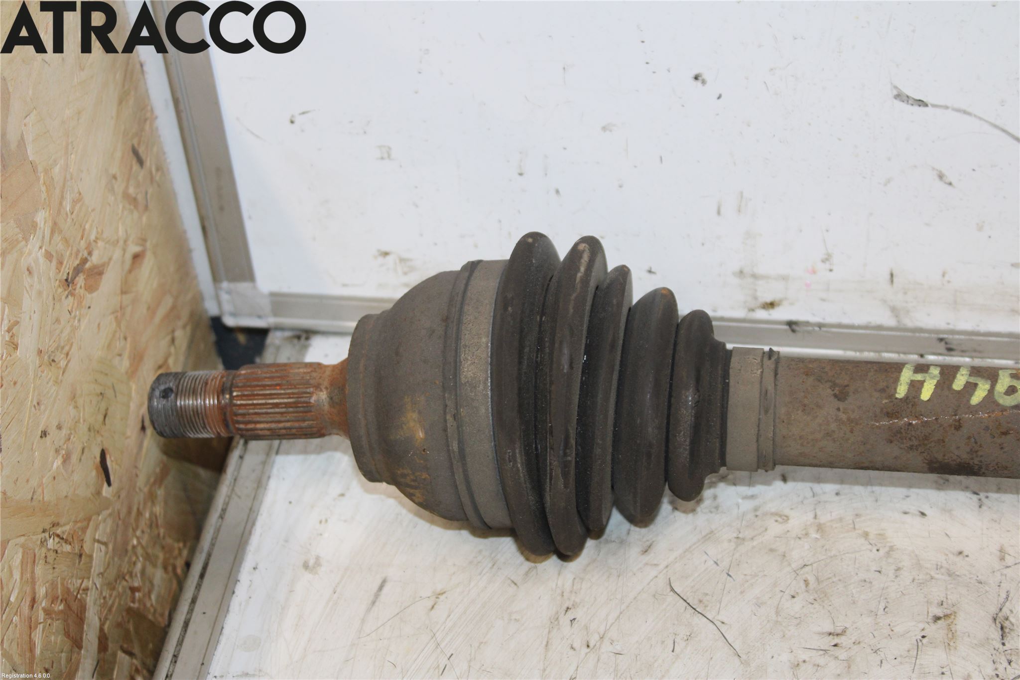 Peugeot 5008 10-16 Drivaksel Foran Kompl Høyre