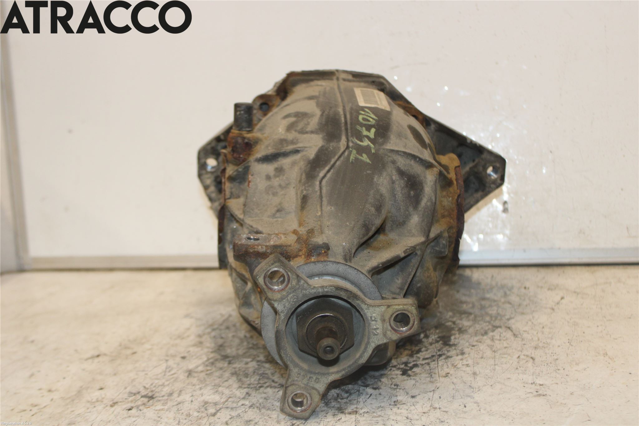 Mercedes-Benz MB E-KLASS (W212) 09-16 Bakaksel Kardang Bak -Diff