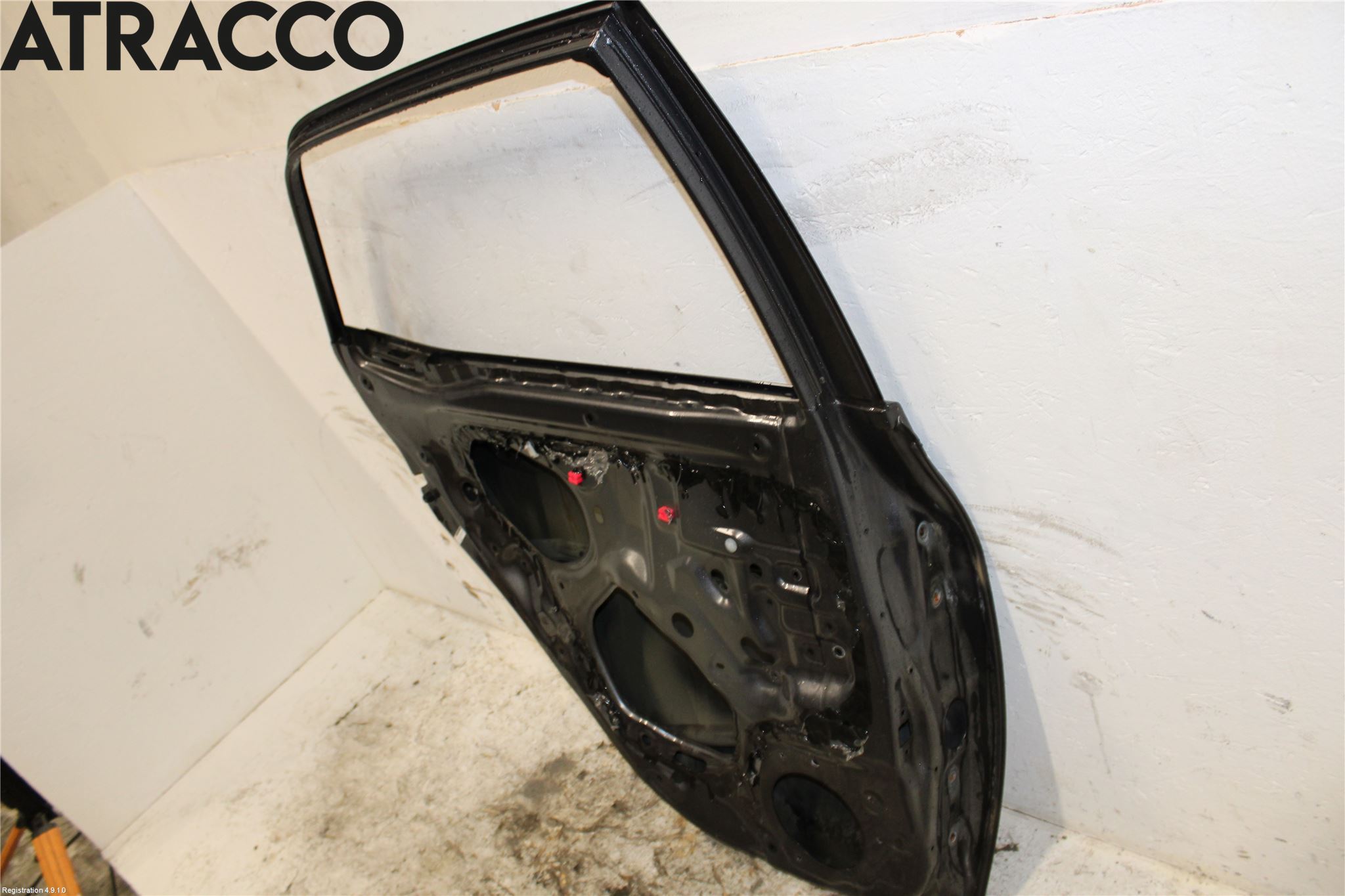 Toyota AURIS 10-12 Dør 4D Bak Venstre