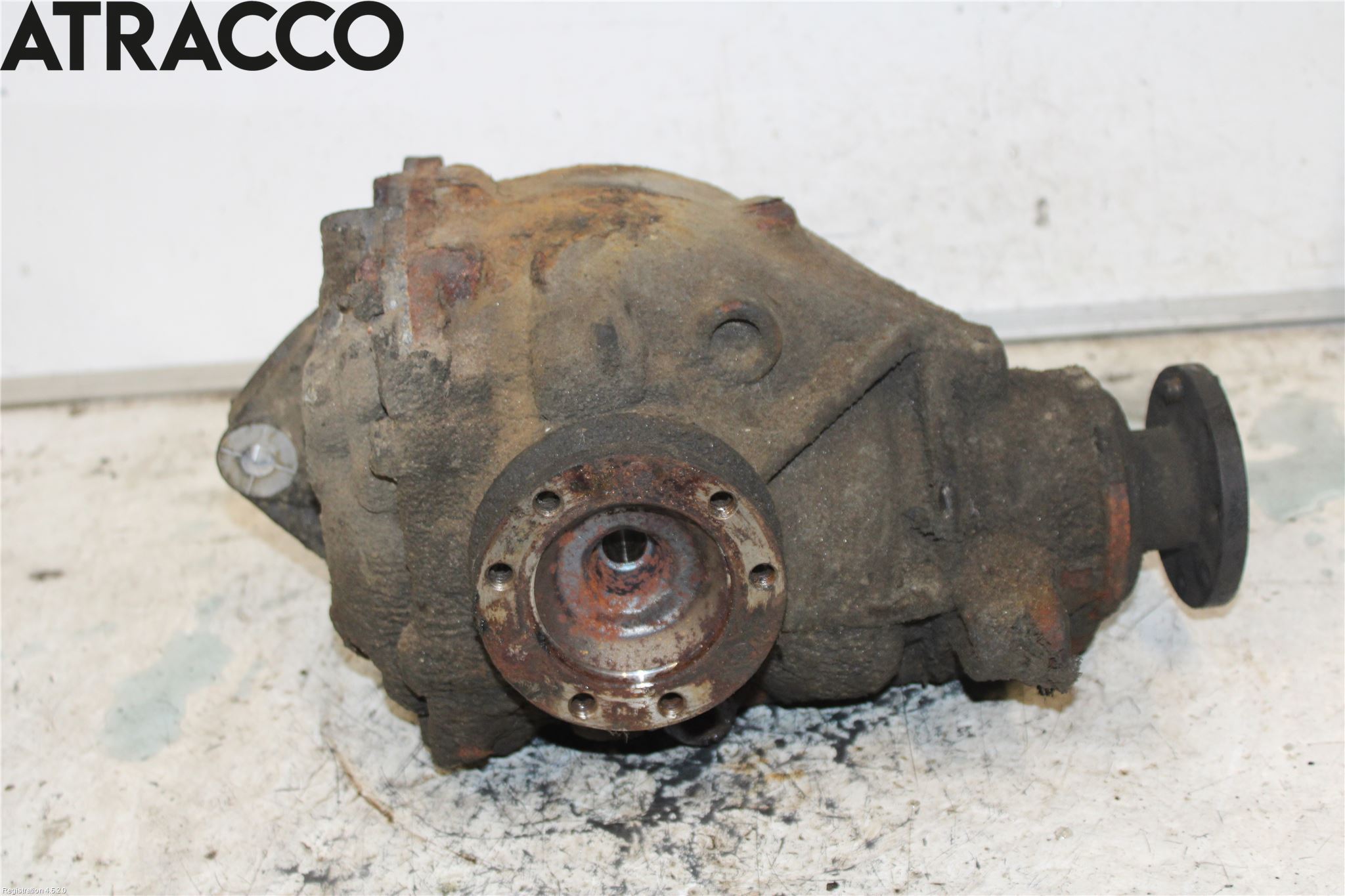 BMW 3 E46      98-05 Bakaksel Kardang Bak -Diff