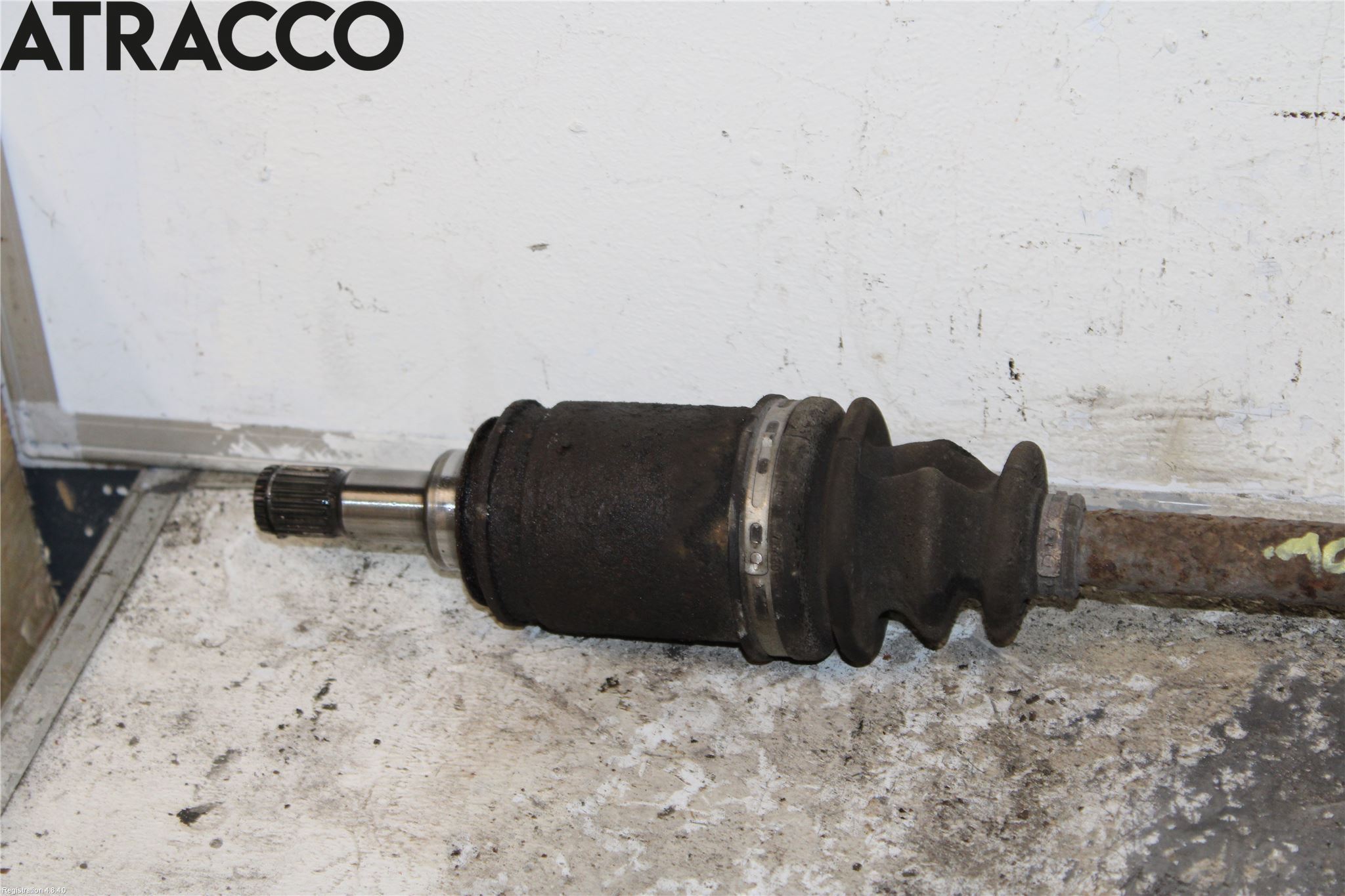 Toyota URBAN CRUISER Drivaksel Bak Kompl Høyre