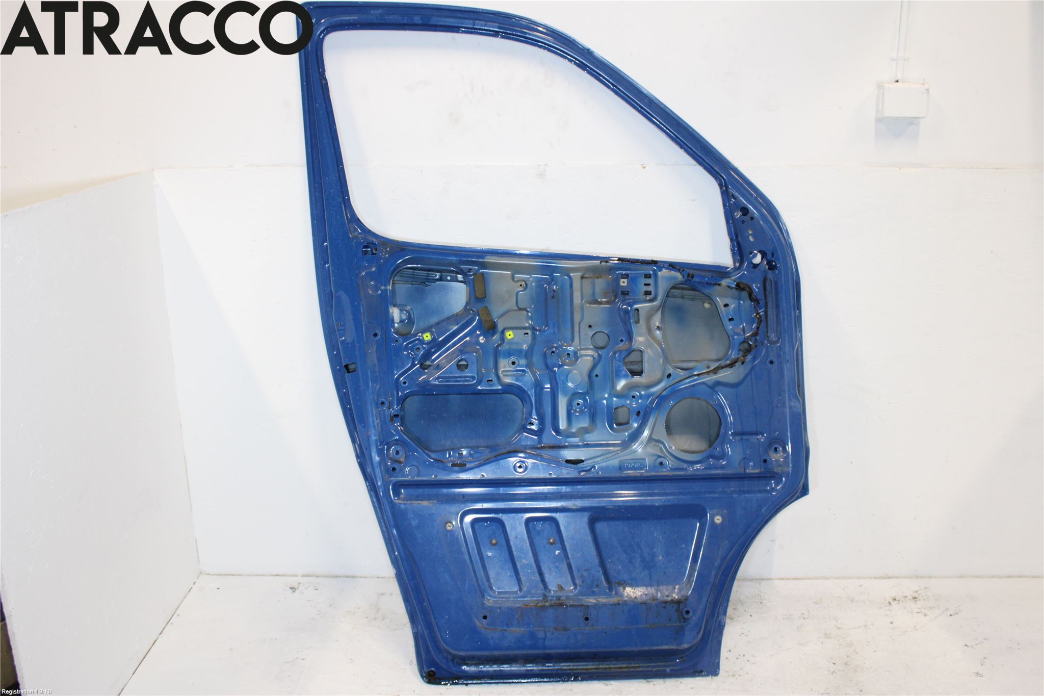 Toyota HI-ACE 95-05 Dør 4D Foran Venstre