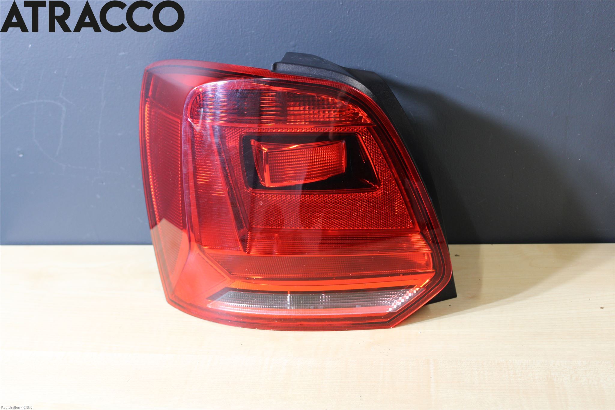 Volkswagen VW POLO 10-17 Baklykt Venstre