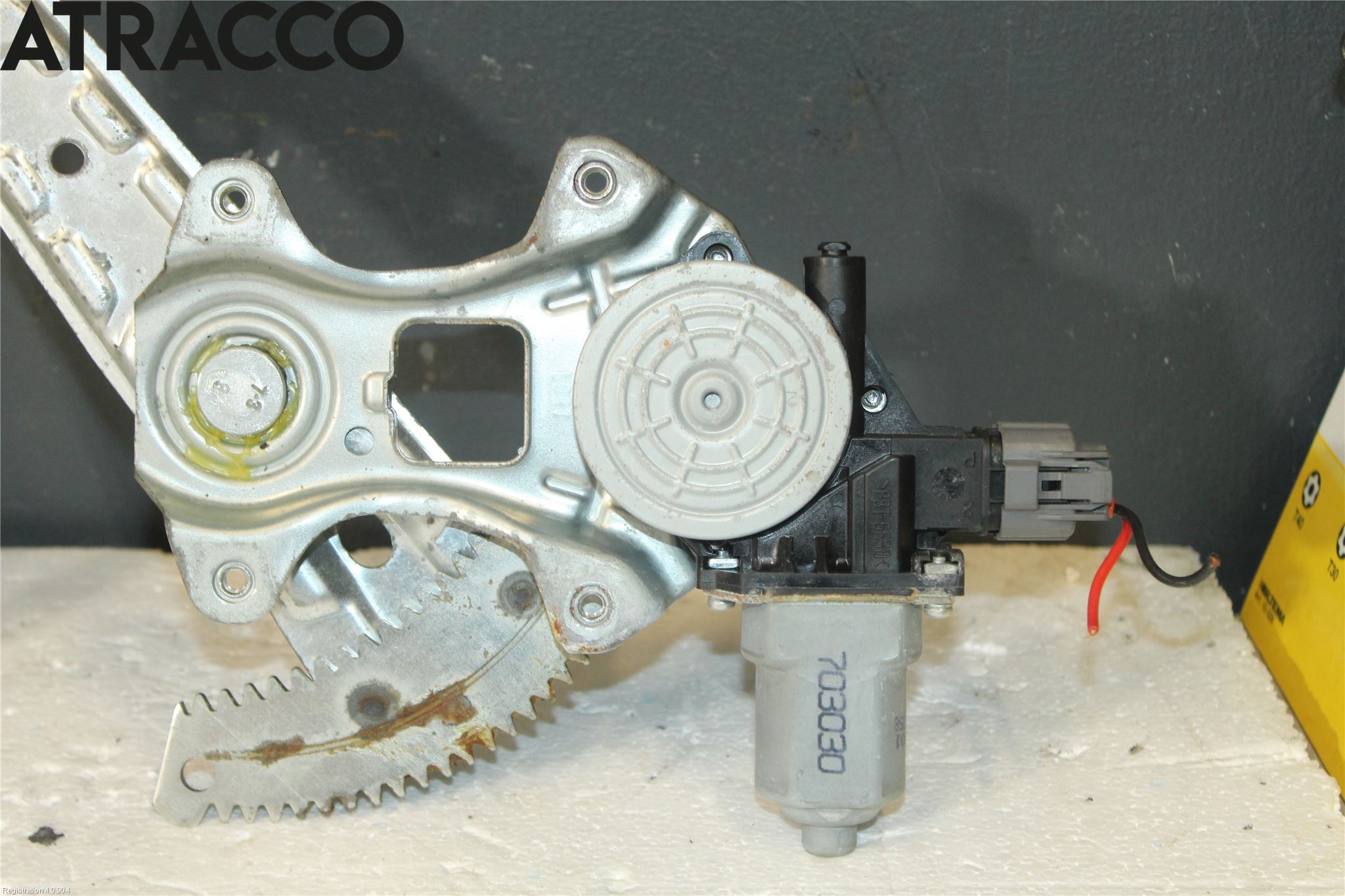 Mitsubishi OUTLANDER 13-21 Vindusheis