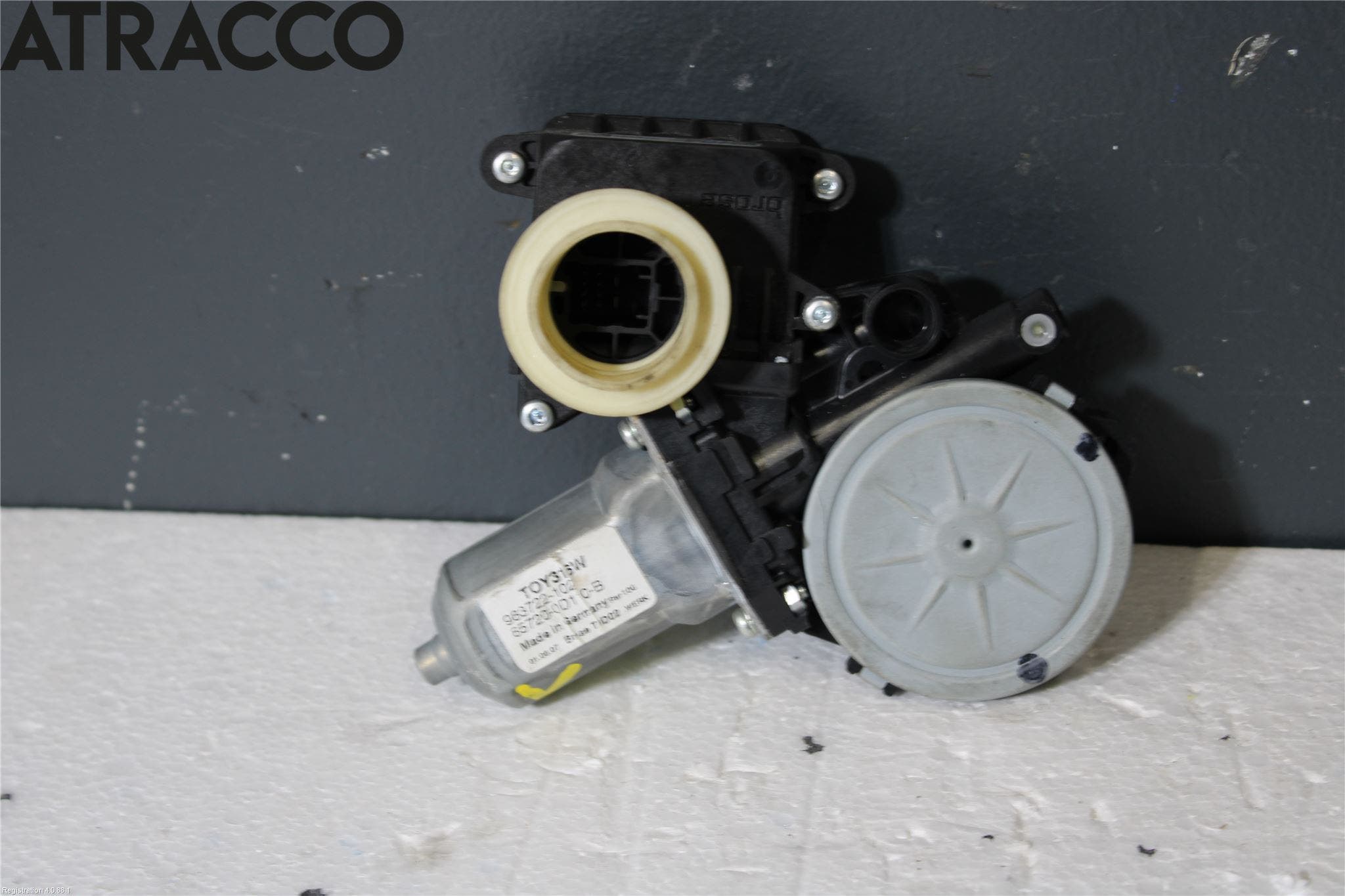 Toyota YARIS XP90 06-11 Vindusheismotor