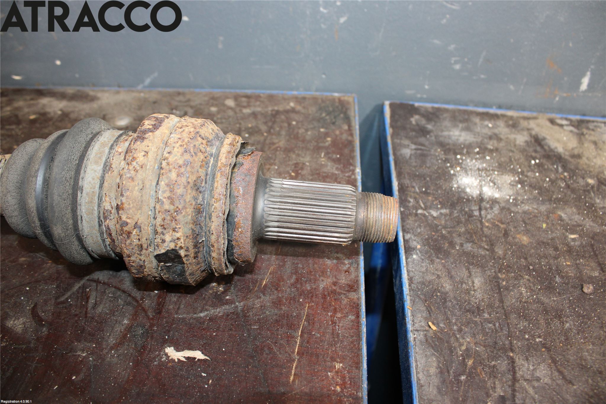 BMW X1 E84 10-15 Drivaksel Bak Kompl Høyre