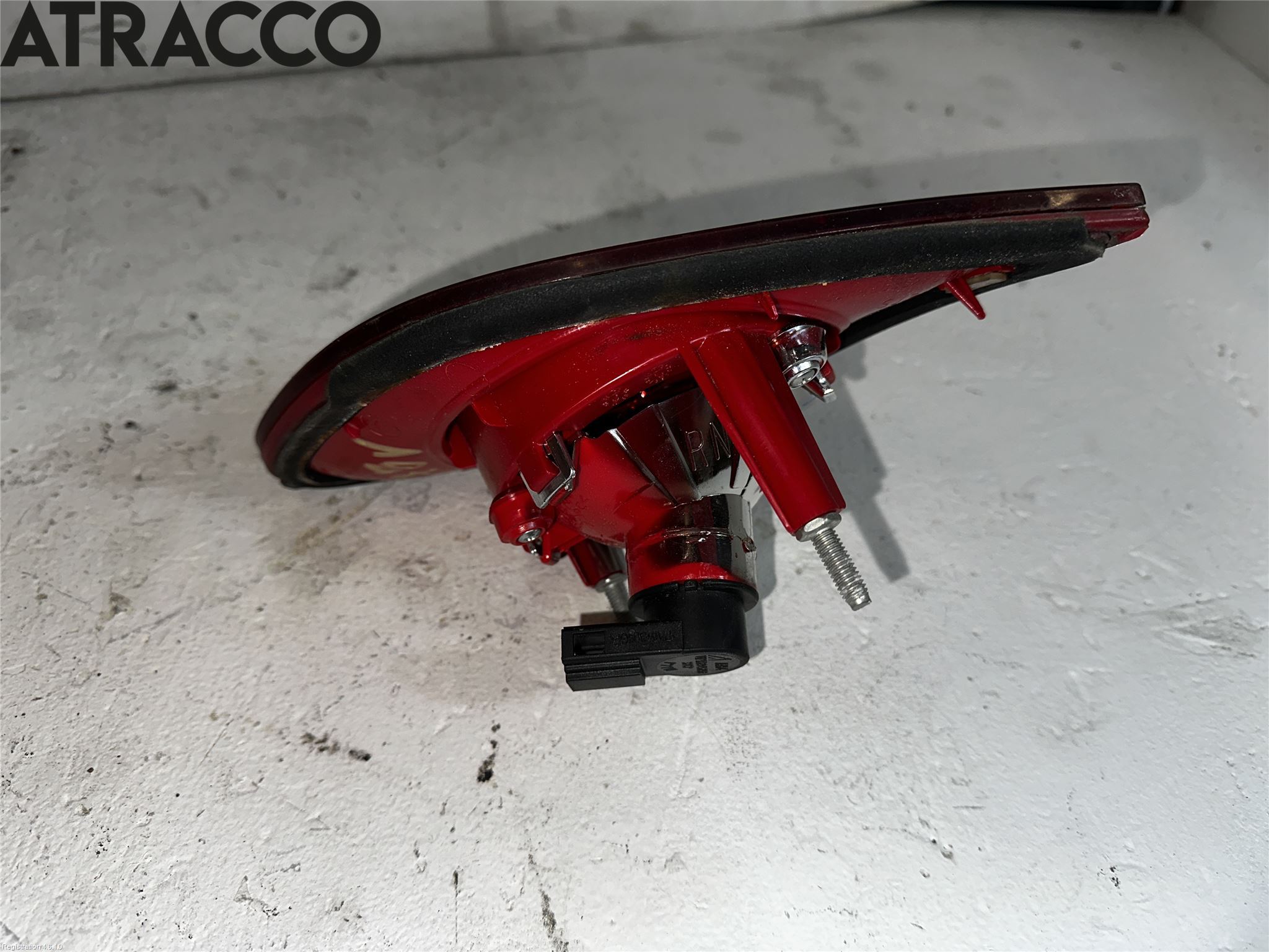 Volkswagen VW PASSAT 05-11 Baklykt Venstre  På Luke(Indre