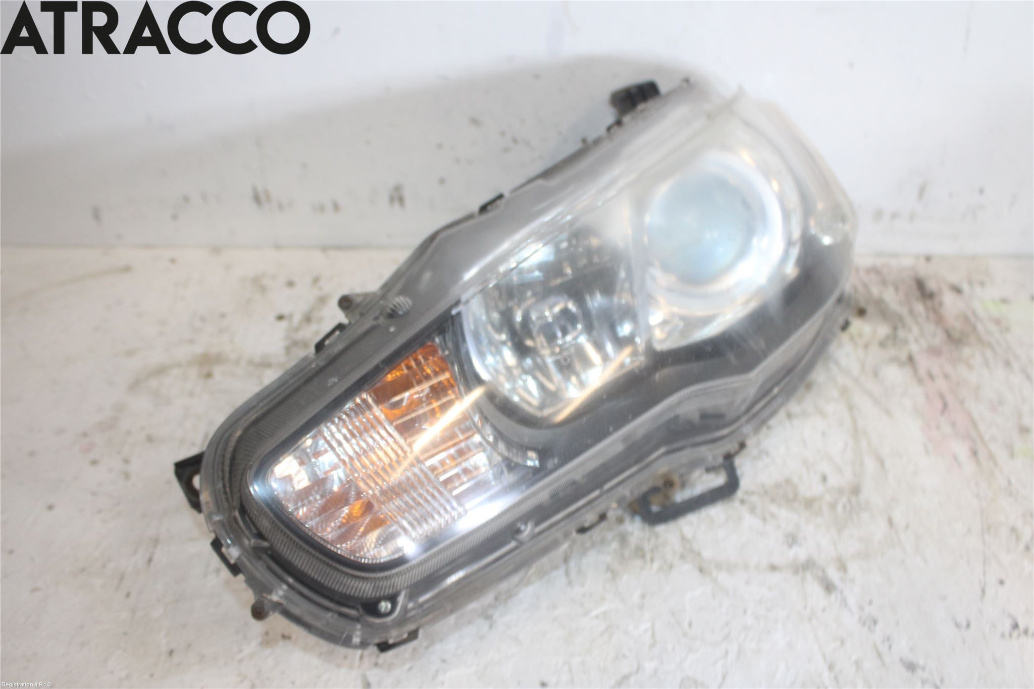 Mitsubishi LANCER 07-14 Frontlykt Venstre