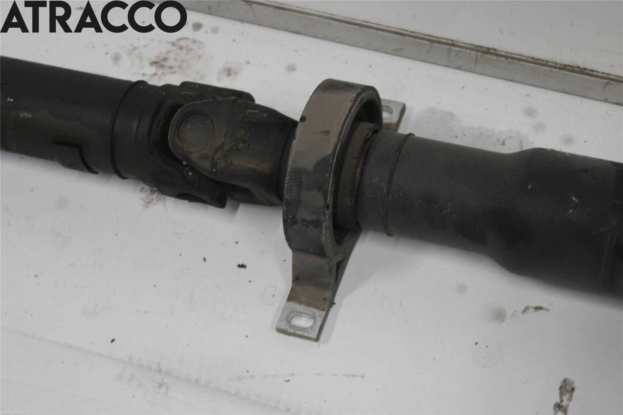 BMW 5 E60/61 Sed/Tou 02-10 Mellomaksel Kompl