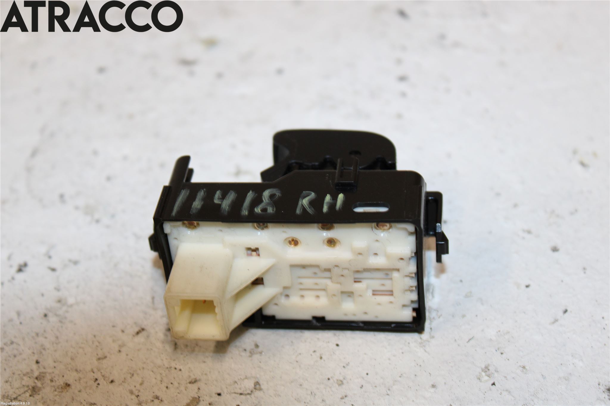 Toyota AURIS 13-19 Bryter Vindusheis