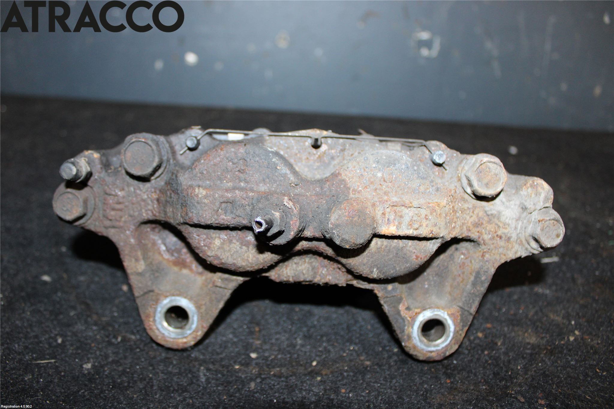 Toyota LANDCRUISER Bremsecaliper Foran Høyre