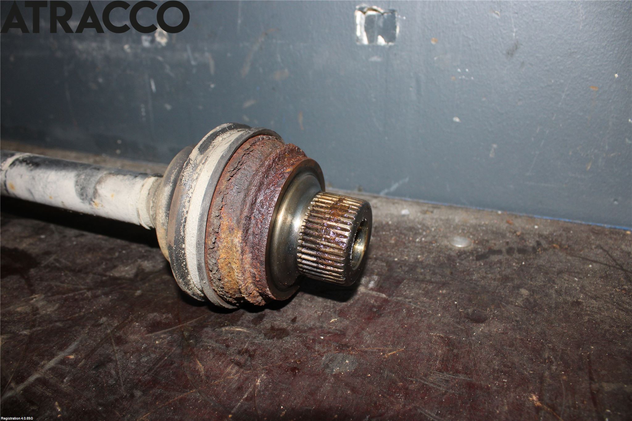 Audi A4 ALLROAD 09-16 Drivaksel Bak Kompl Venstre