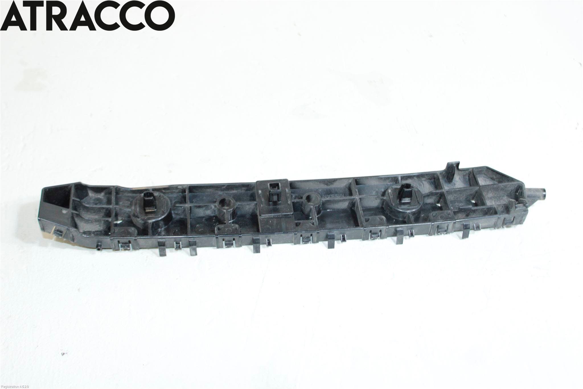 Nissan LEAF 18- Støtfanger Bak Feste