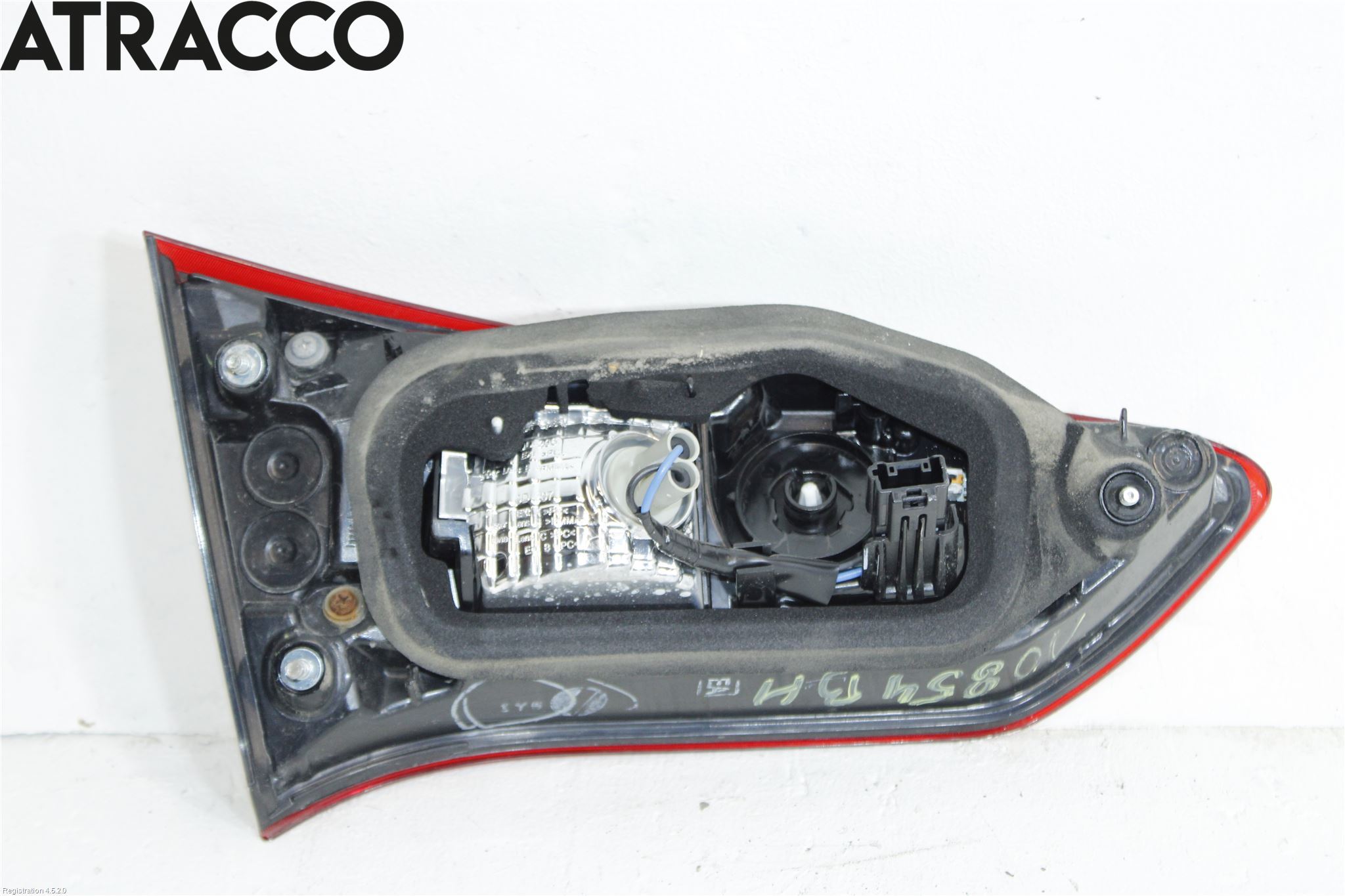 Toyota YARIS XP130 15-20 Baklykt Høyre  På Luke(Indre)