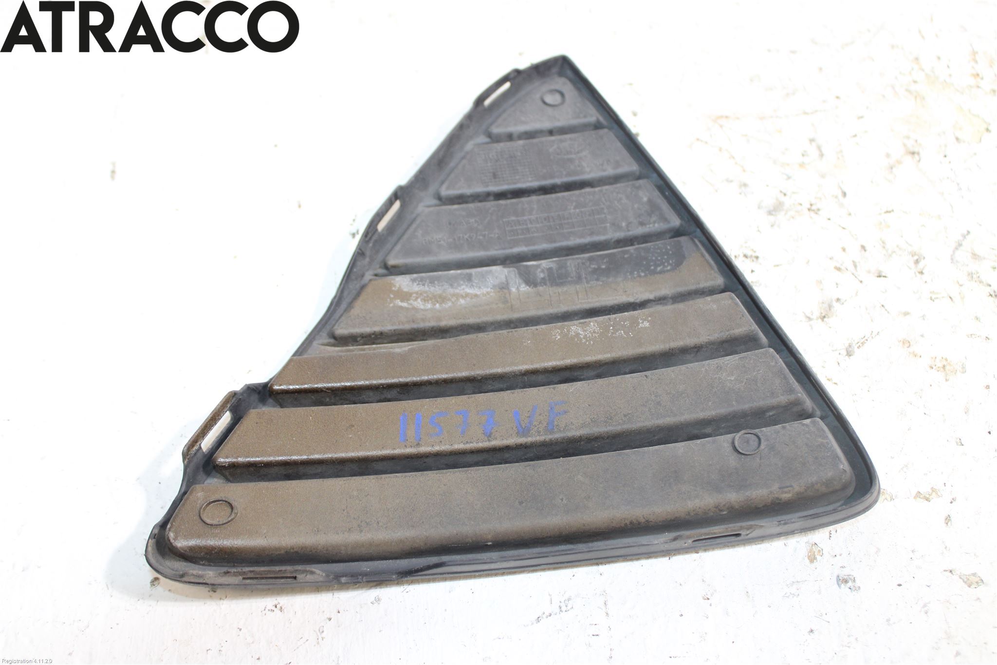 Ford FOCUS 11-14 Grilldel Venstre