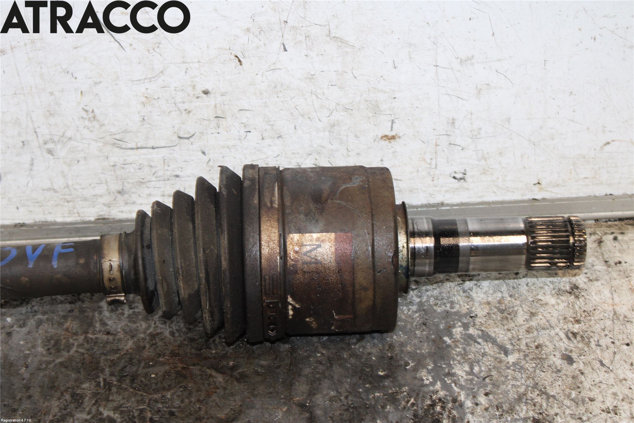 Volkswagen VW AMAROK T1 23- Drivaksel Foran Kompl Venstre