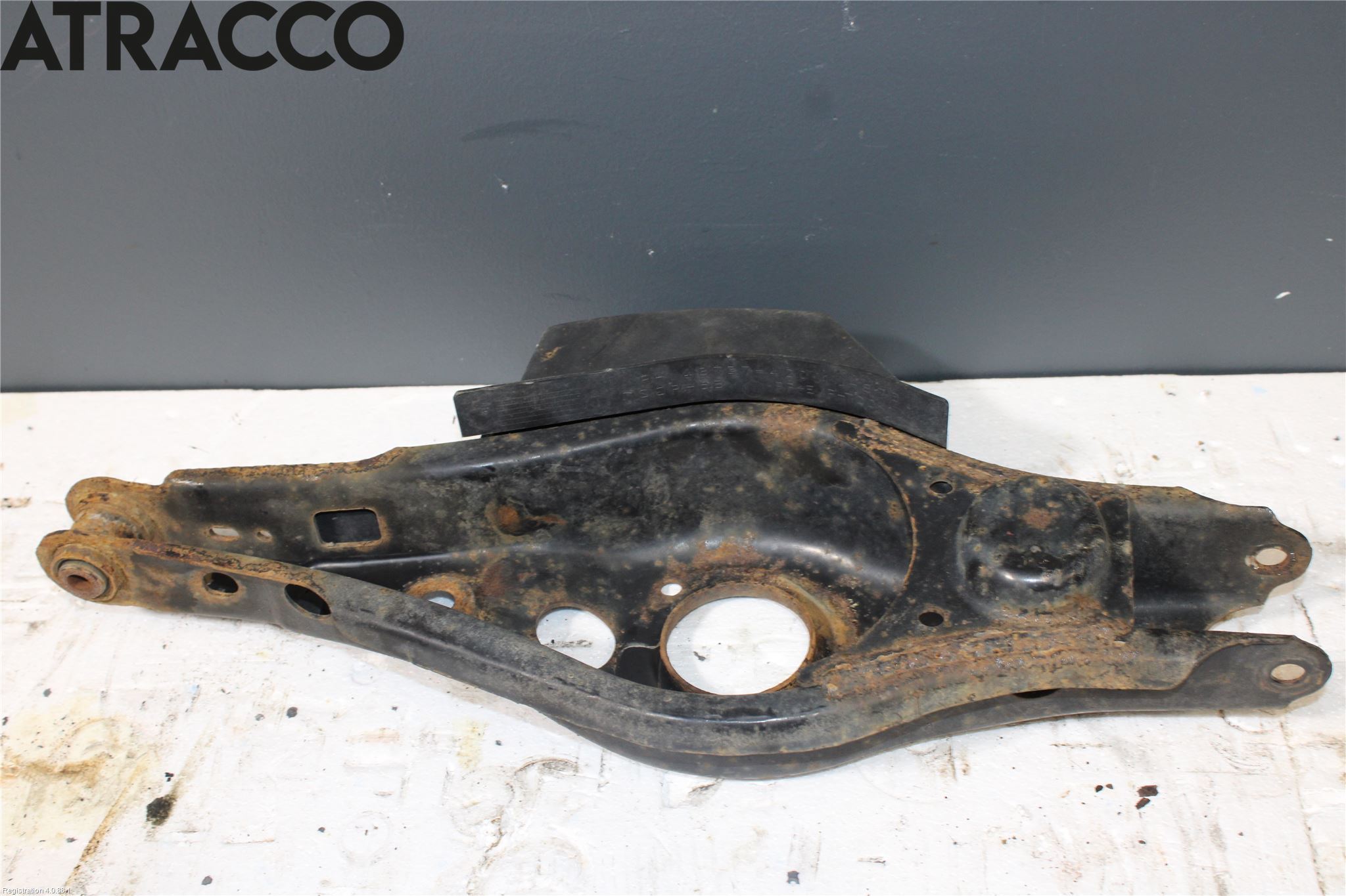 Toyota RAV 4 06-12 Bærearm Bak Høyre