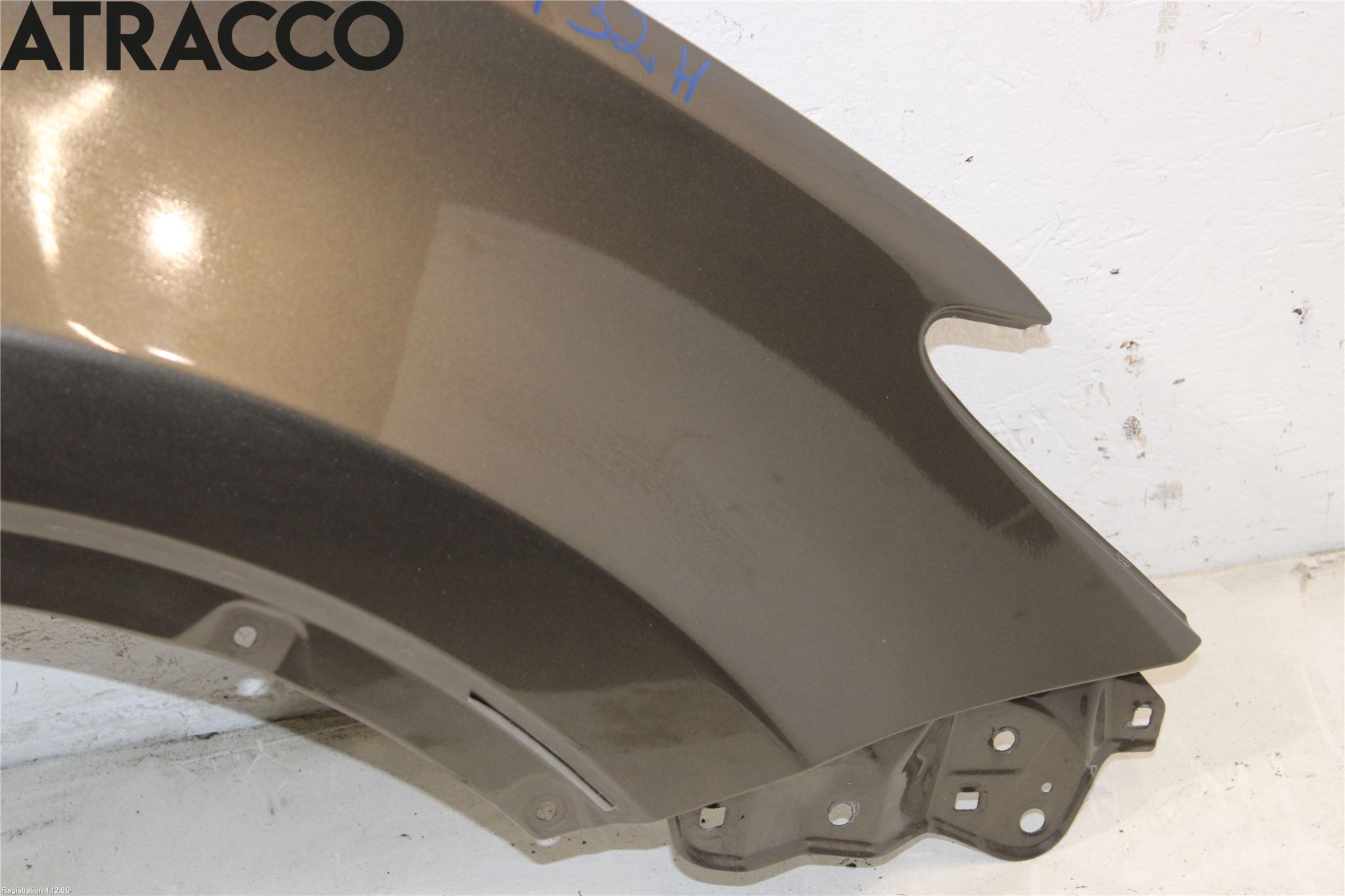 Toyota RAV4 13-18 Skjerm Foran Høyre