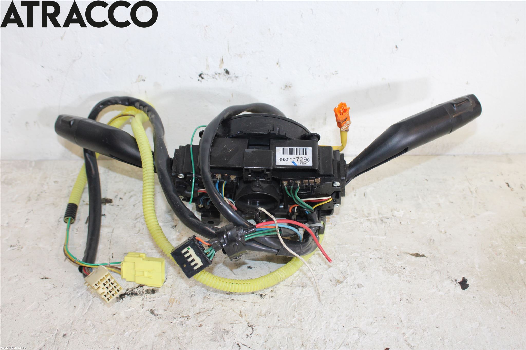 Isuzu D-MAX Bryter Ratt Kombi H Og V