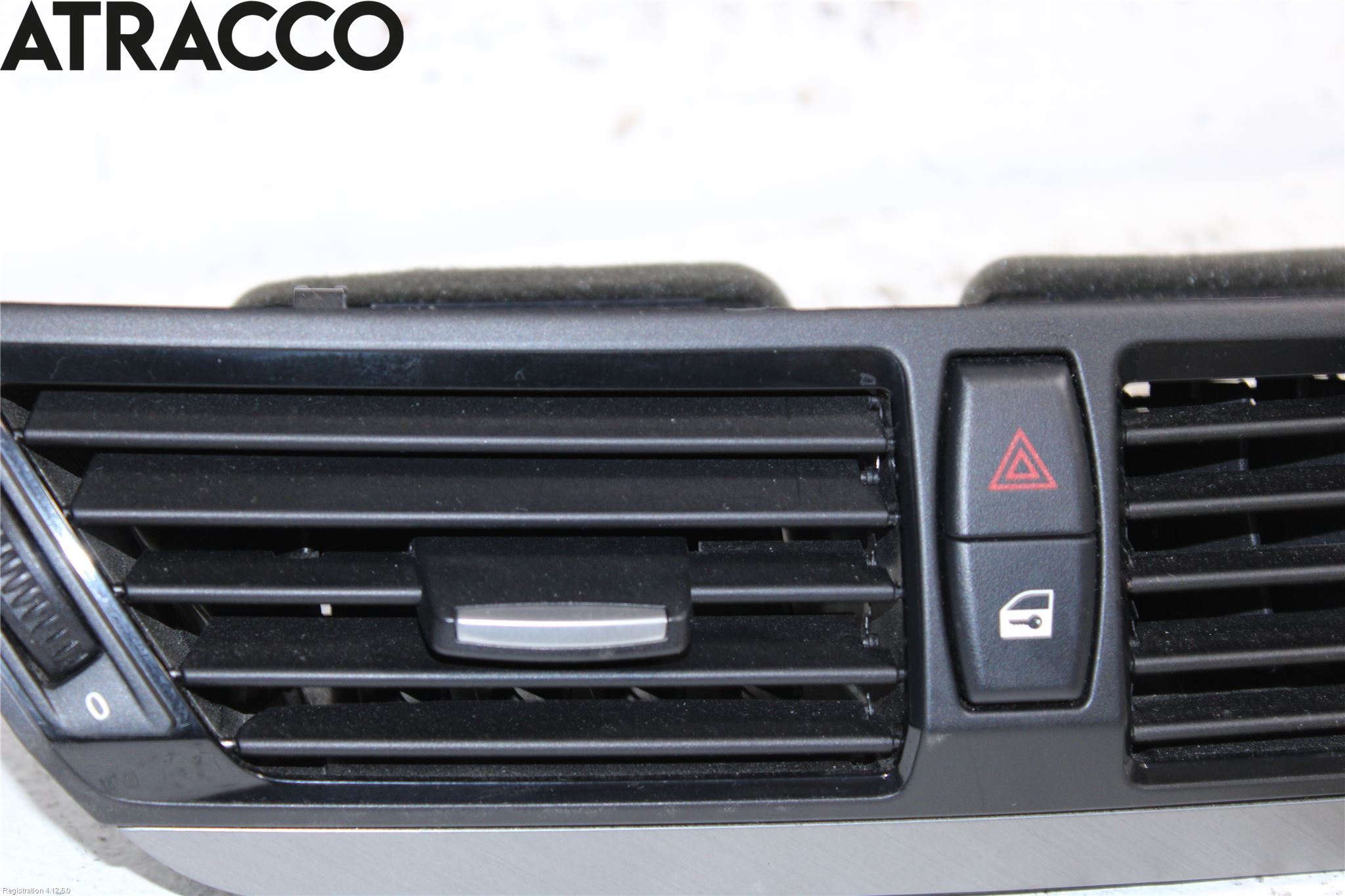 BMW X1 E84 10-15 Dashbord Kanal - Dyse