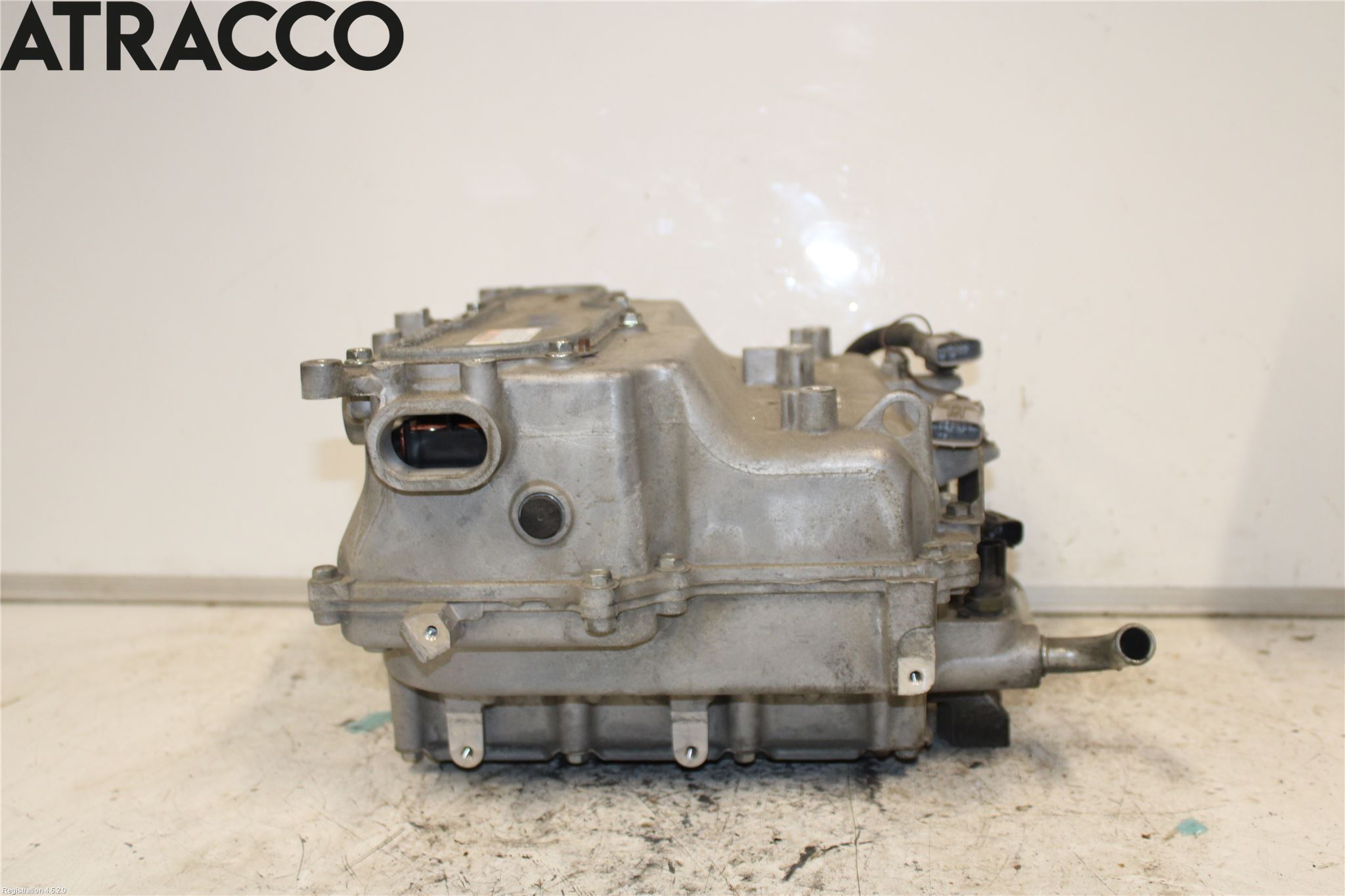 Mitsubishi OUTLANDER 13-21 Hybridconverter