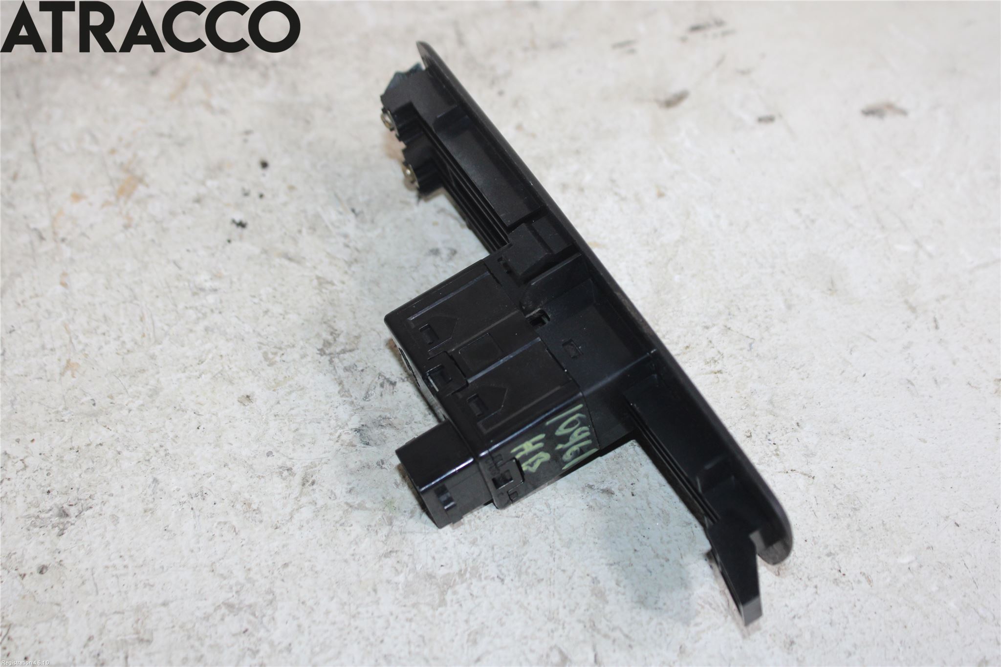 SsangYong SSANG YONG REXTON Bryter Vindusheis