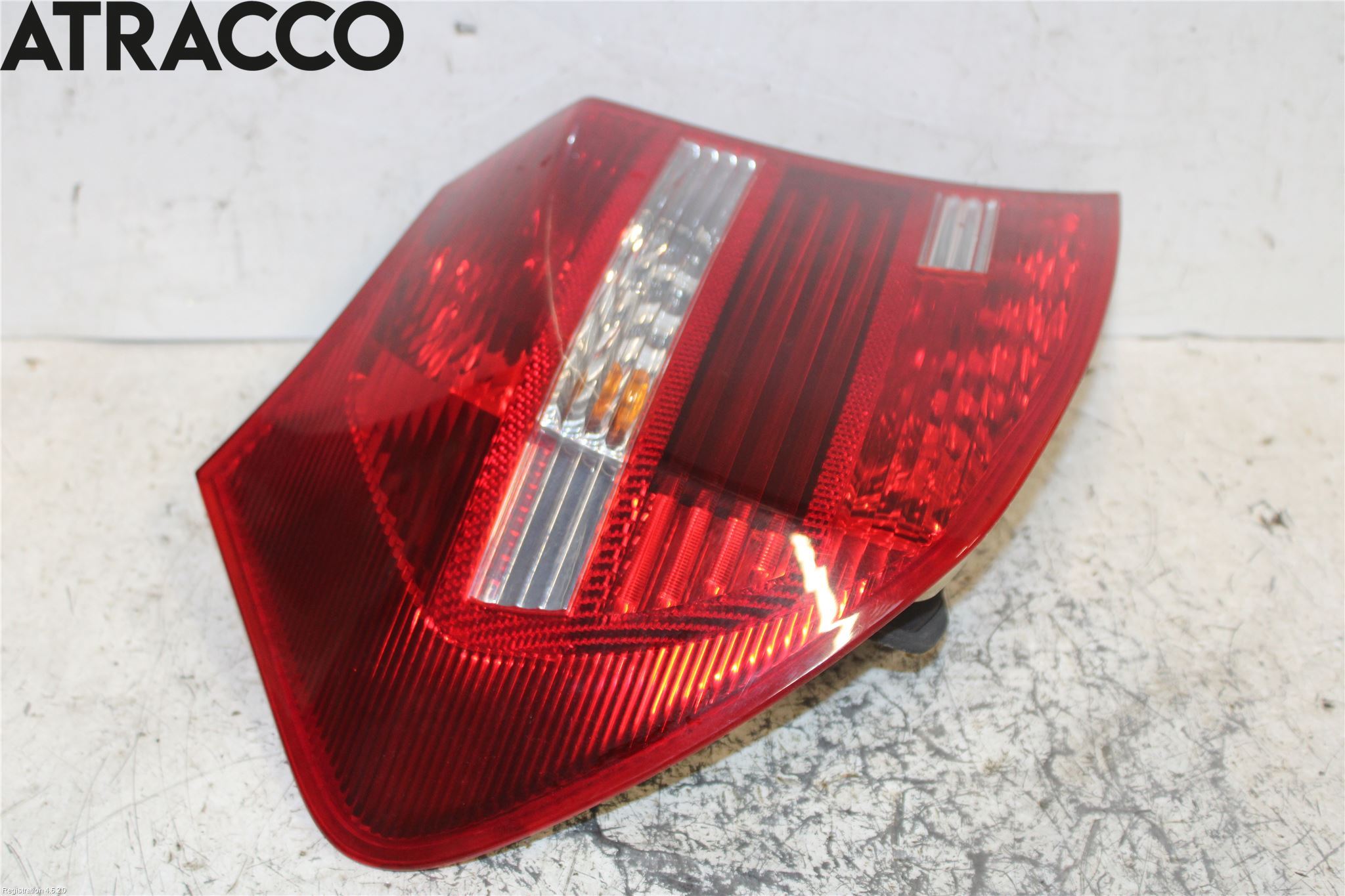 BMW 1 E87/81 5D/3D 03-11 Baklykt Venstre