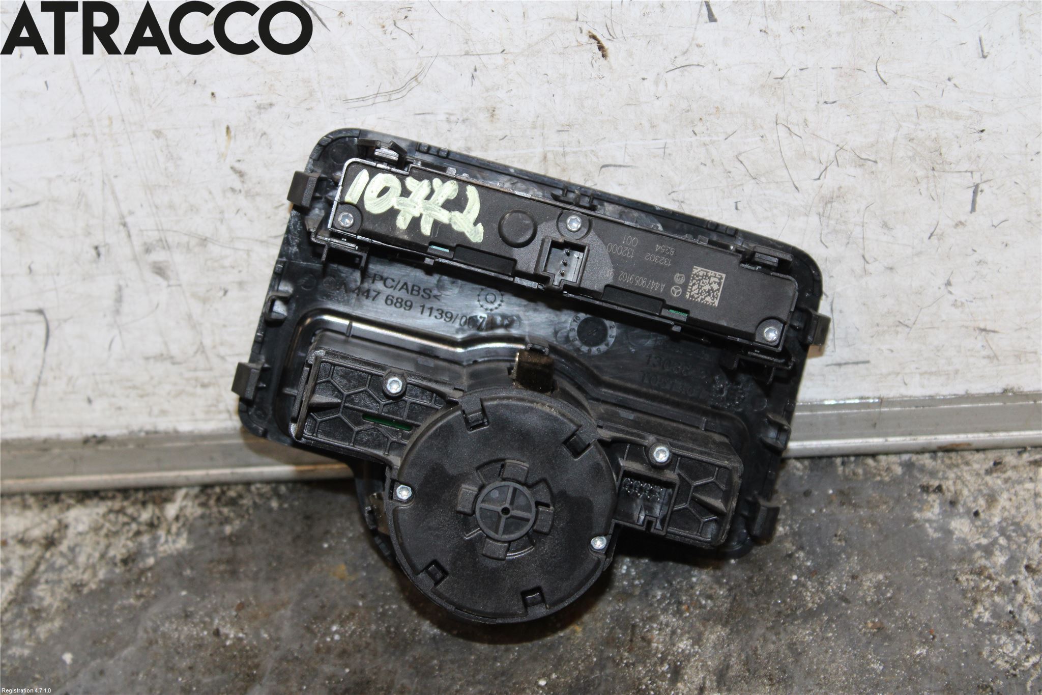 Mercedes-Benz MB VITO/V-KLASS (W640,W447,W448) 14- Bryter Hovedlys