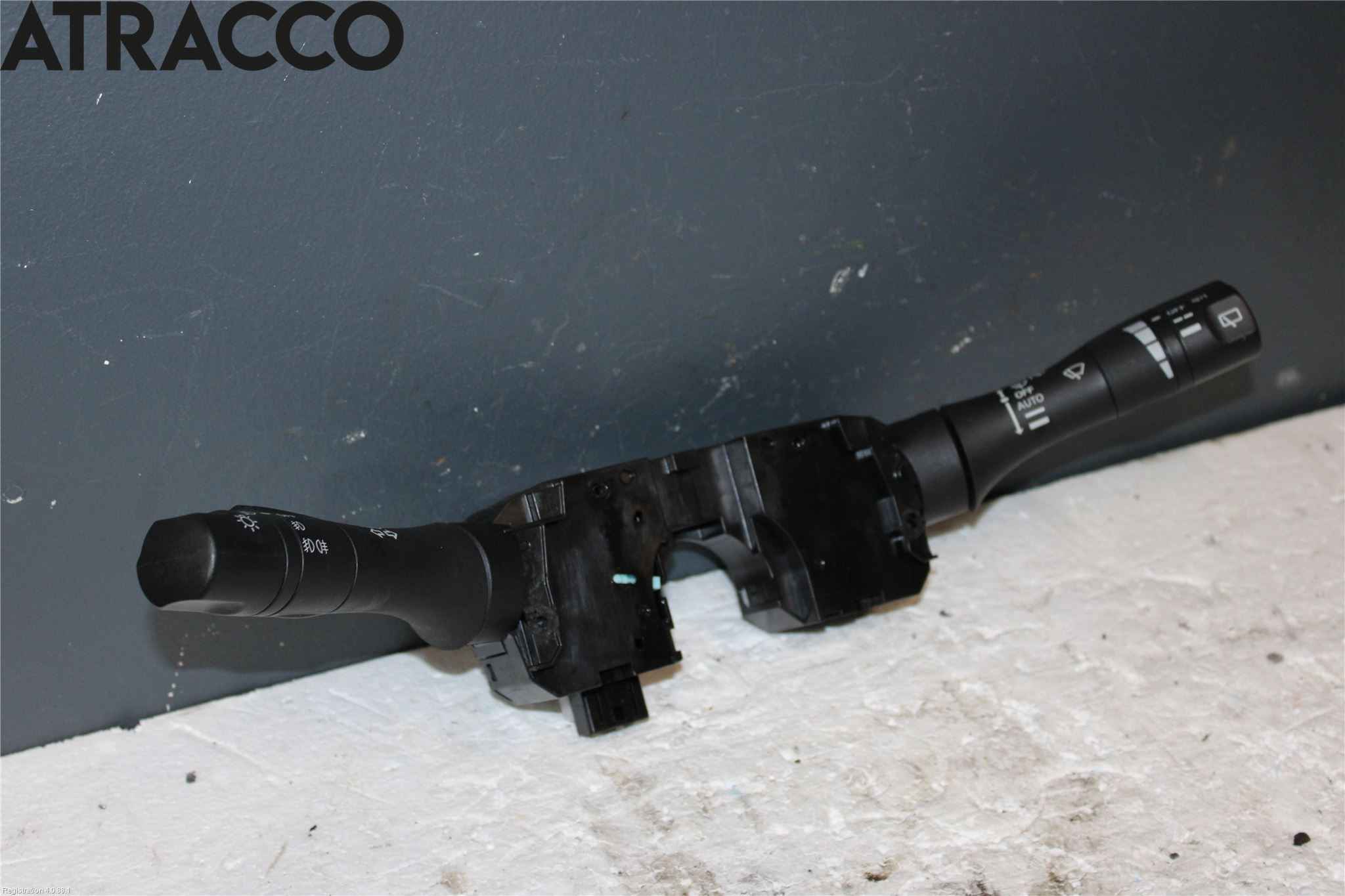 Nissan LEAF 11-17 Bryter Ratt Kombi H Og V