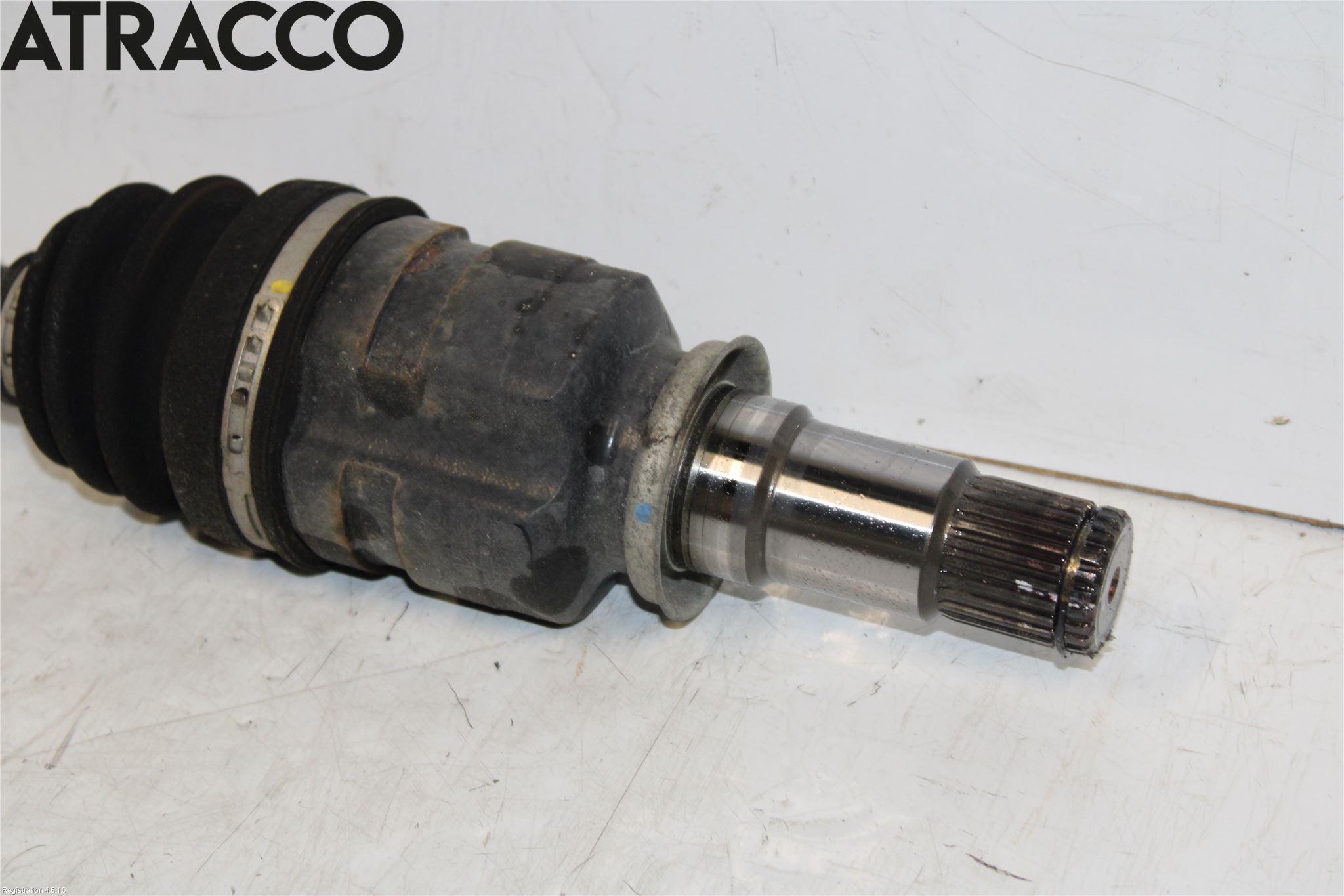 Toyota AURIS 13-19 Drivaksel Foran Kompl Høyre