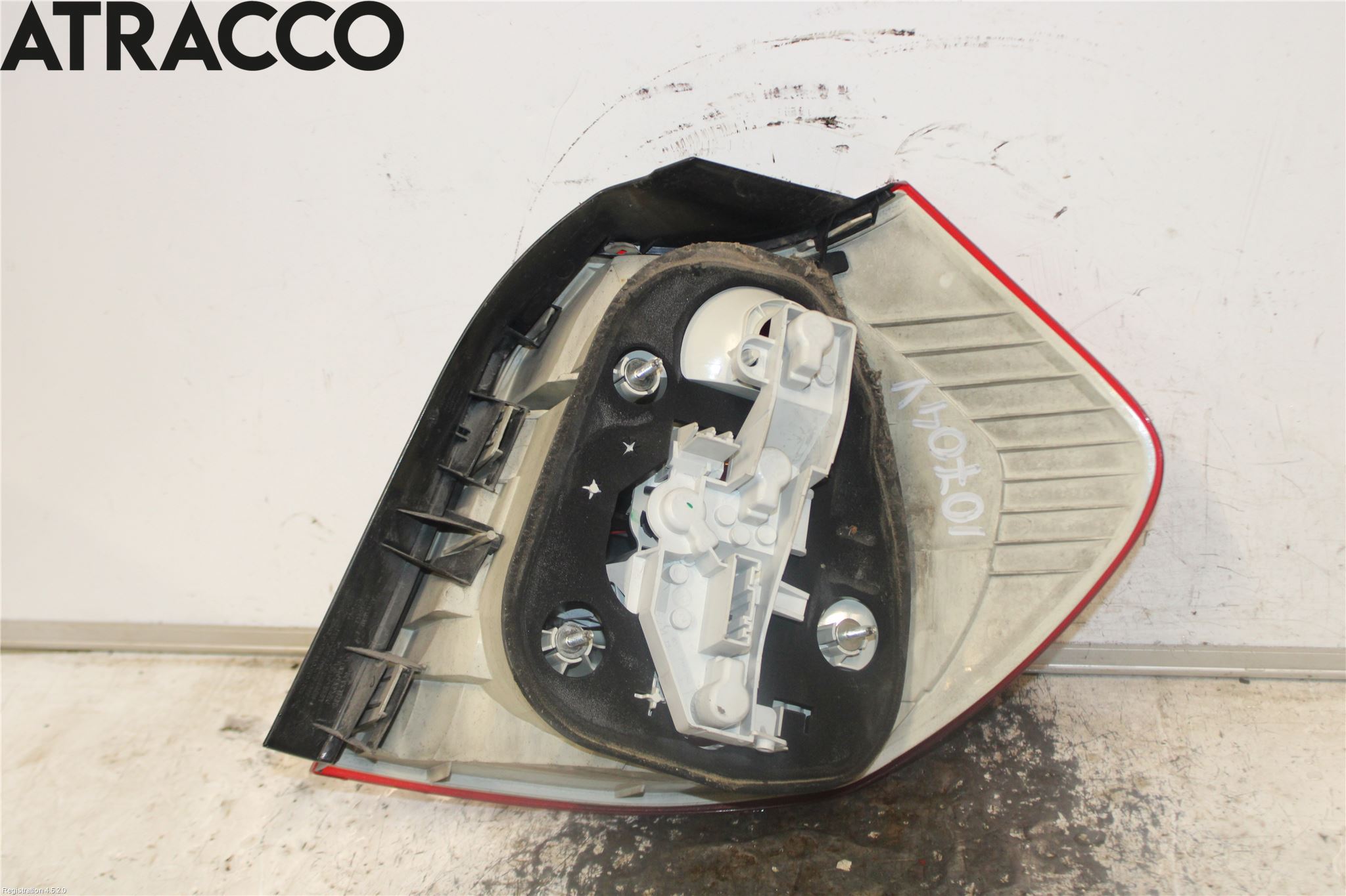 BMW 1 E87/81 5D/3D 03-11 Baklykt Venstre