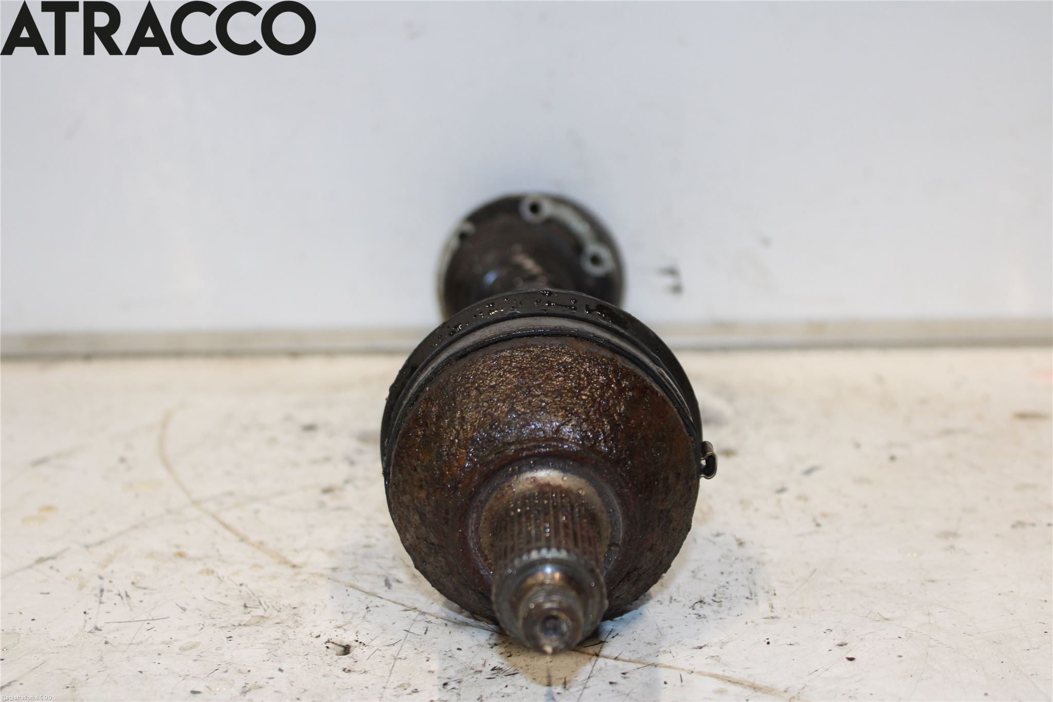 Volkswagen VW POLO 10-17 Drivaksel Foran Kompl Venstre