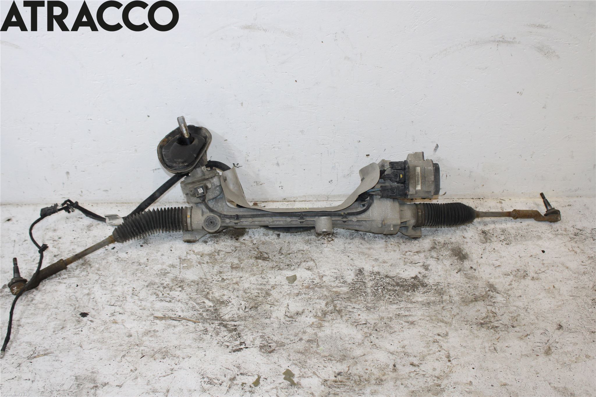 Volvo V40 12-19 Servo Snekke - Tannstang