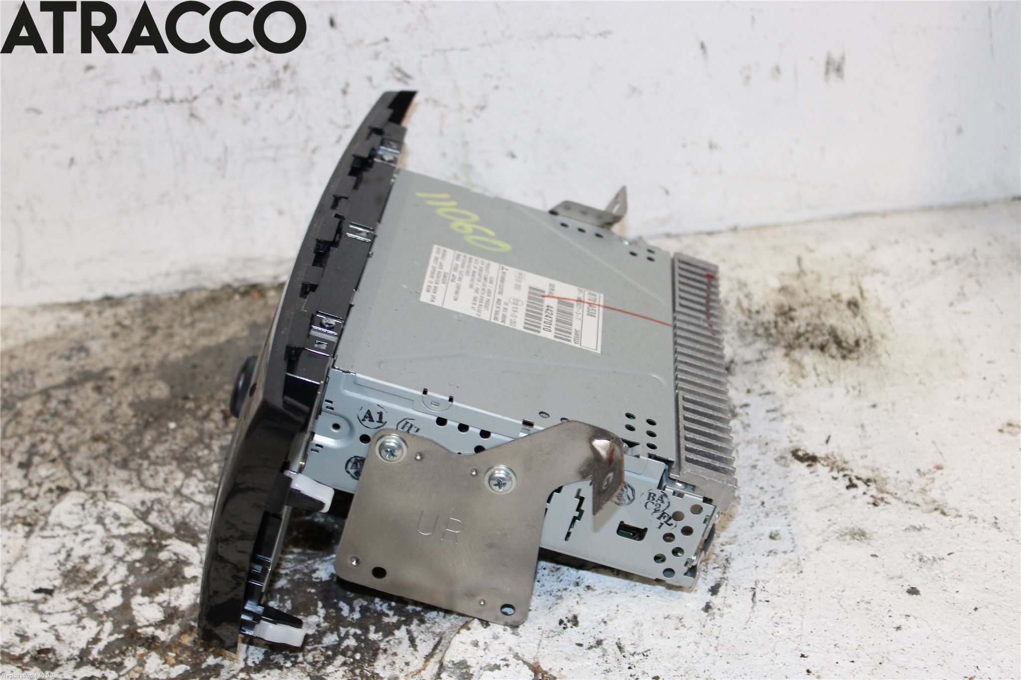 Mitsubishi SPACE STAR 98-05 Stereo Radio Med Cd