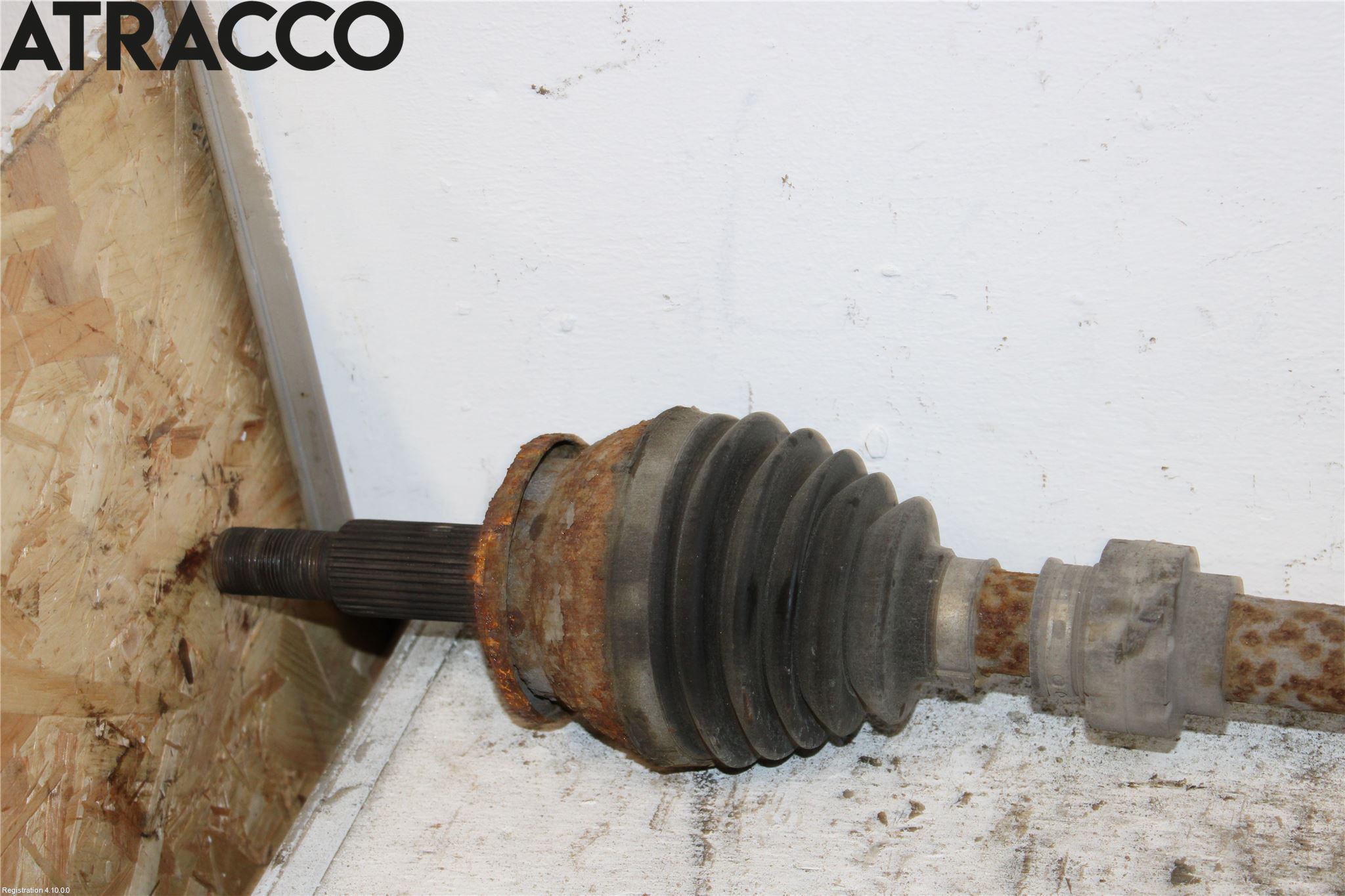 Toyota RAV 4 06-12 Drivaksel Foran Kompl Høyre