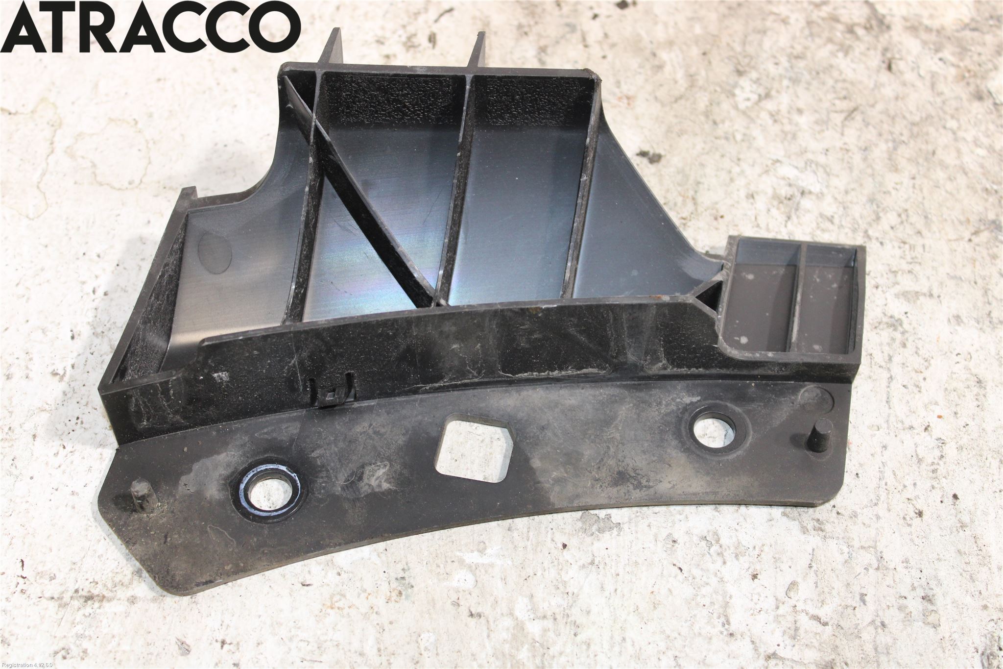 Tesla MODEL 3 17- Støtfangerfeste Foran Høyre